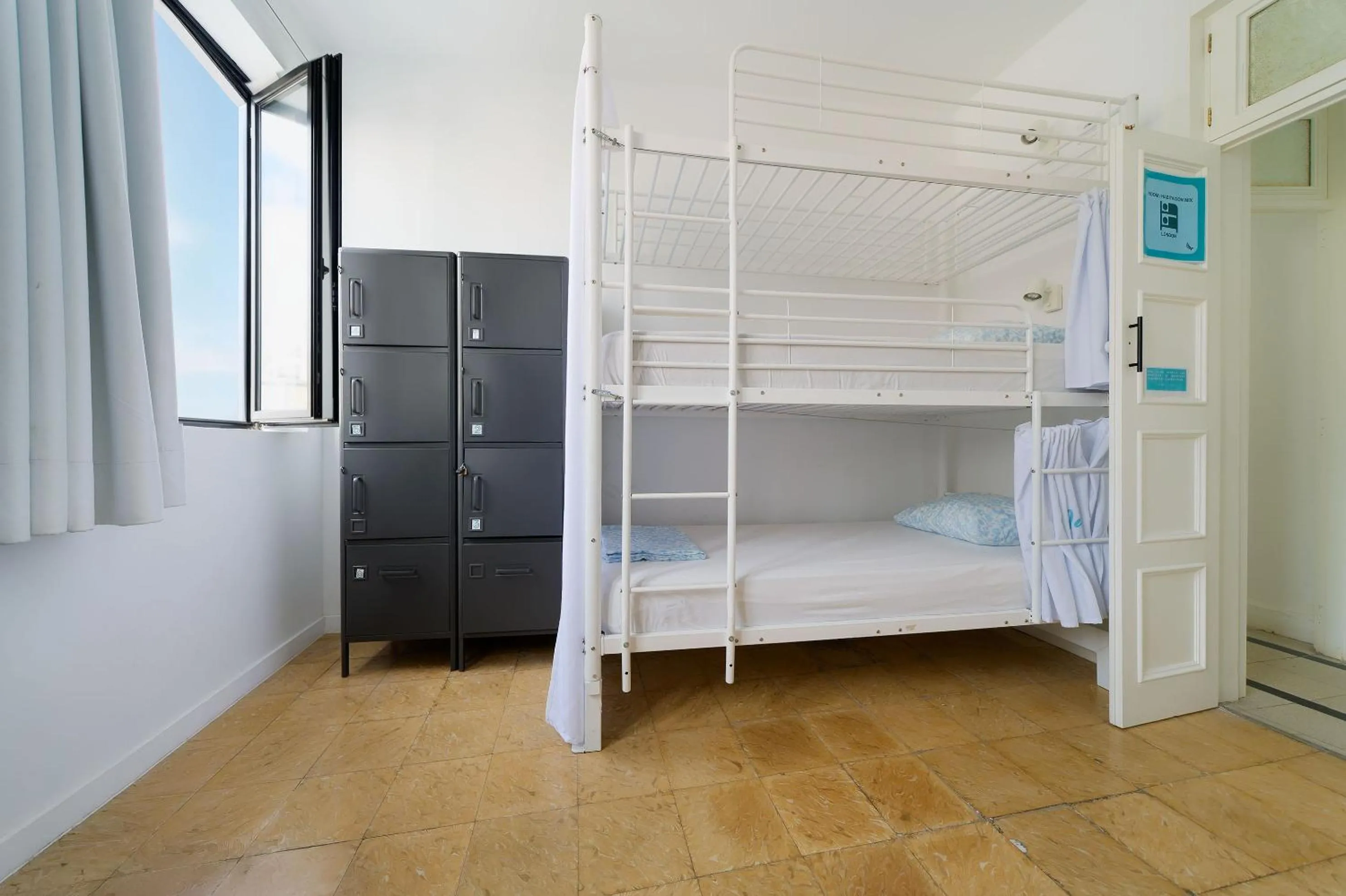 Bed in Hostel Las Palmas by Youroom
