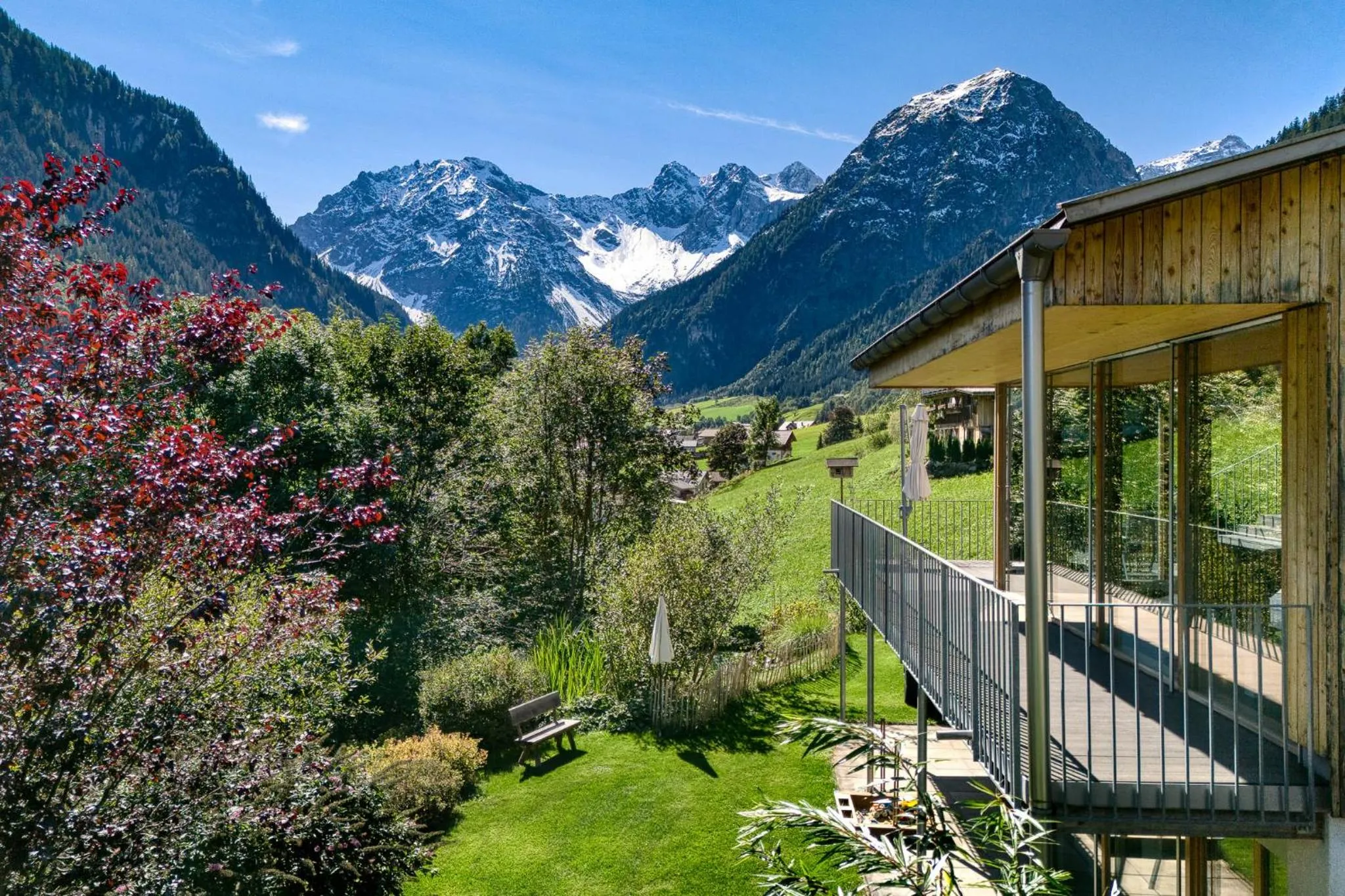 Property building in Panorama Chalet Bellavista