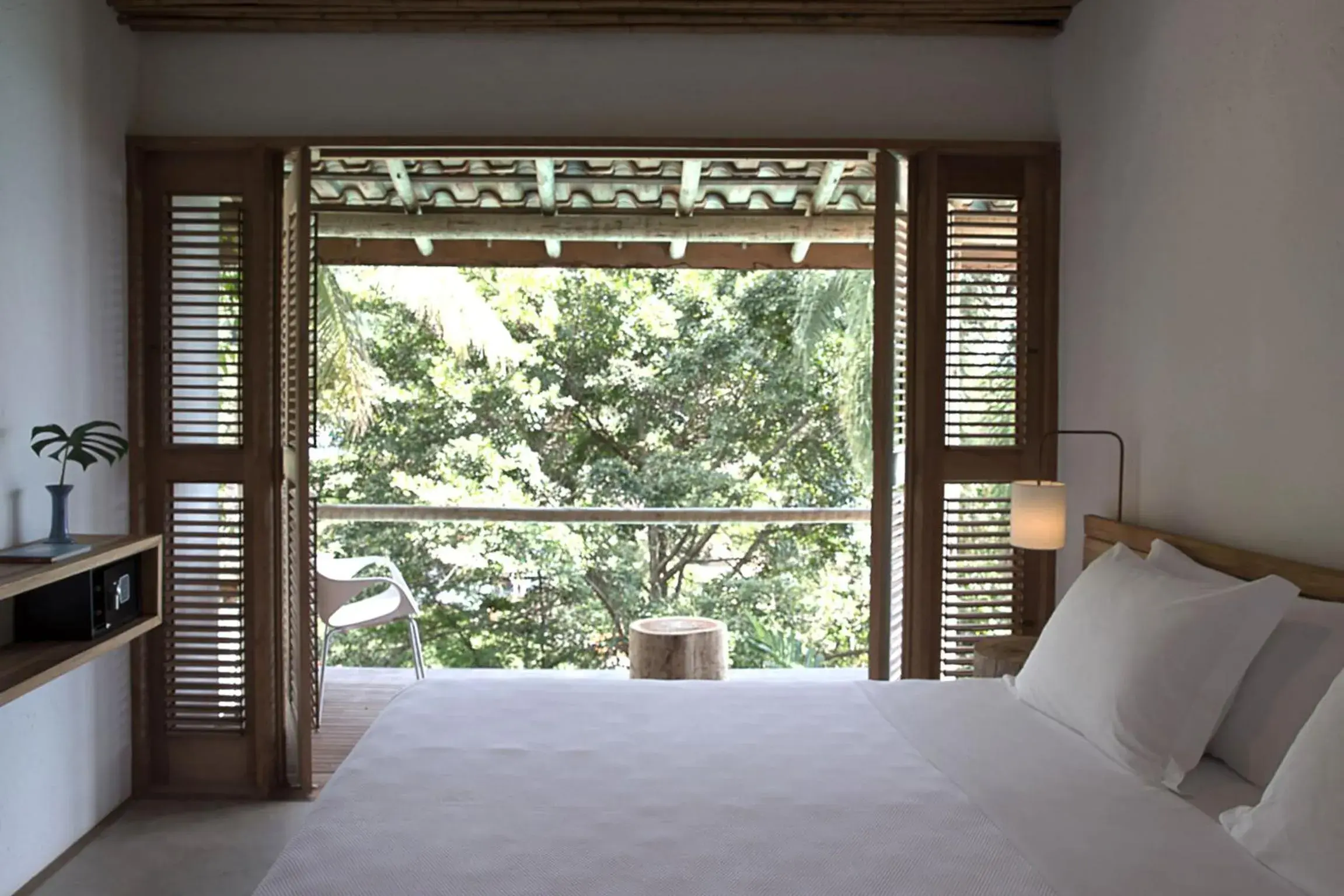 Double or Twin Room with Side Sea View in Casa Mar Paraty Double or Twin Room with Side Sea View in Casa Mar Paraty