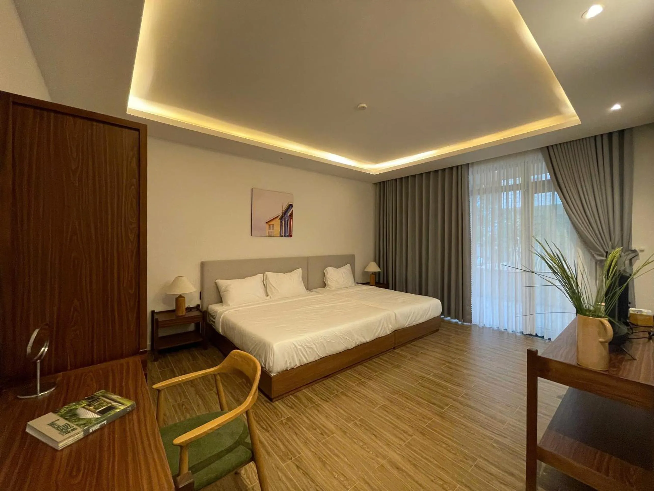 Photo of the whole room, Bed in Field Villa Hoàng Diệu