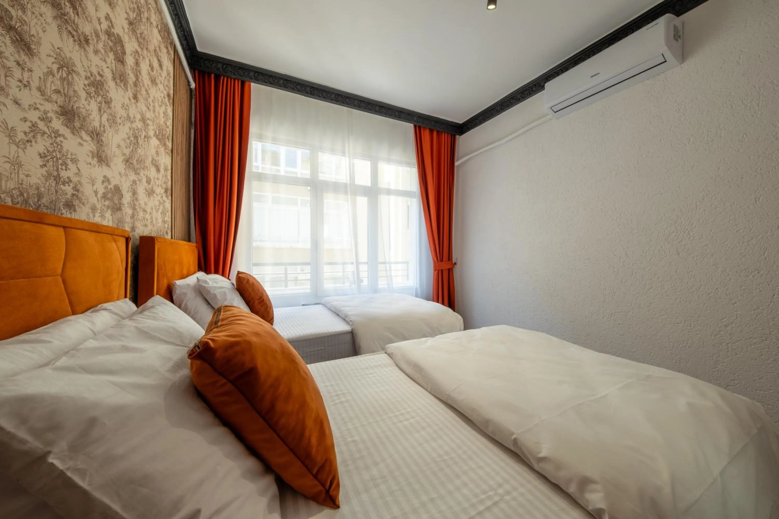 Bed in Hexa Apartments Sisli
