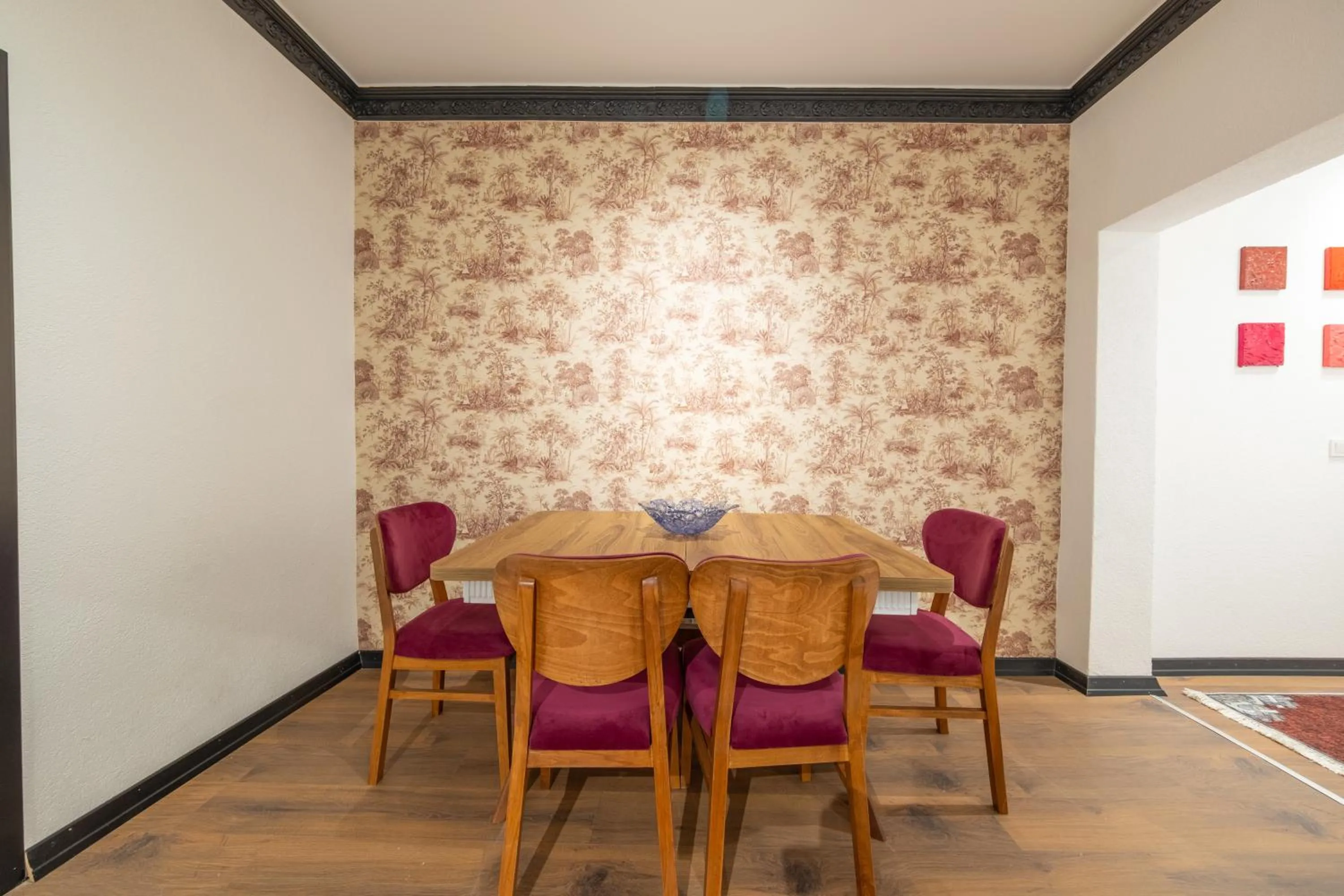 Dining area in Hexa Apartments Sisli