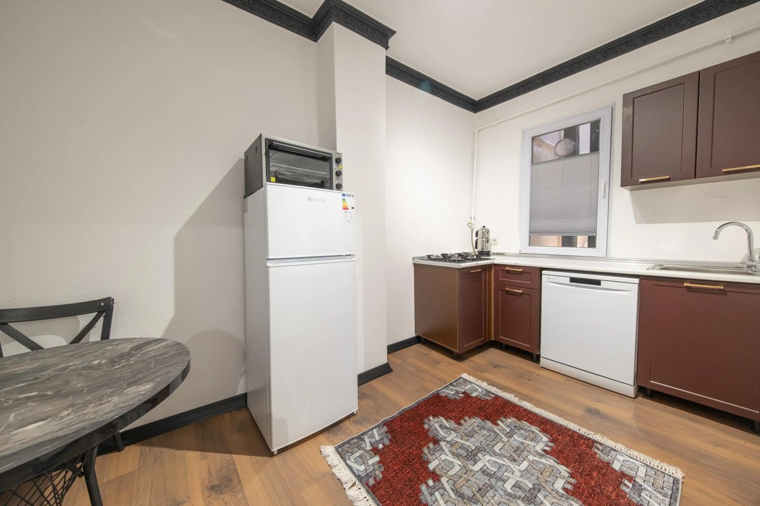 Kitchen or kitchenette in Hexa Apartments Sisli