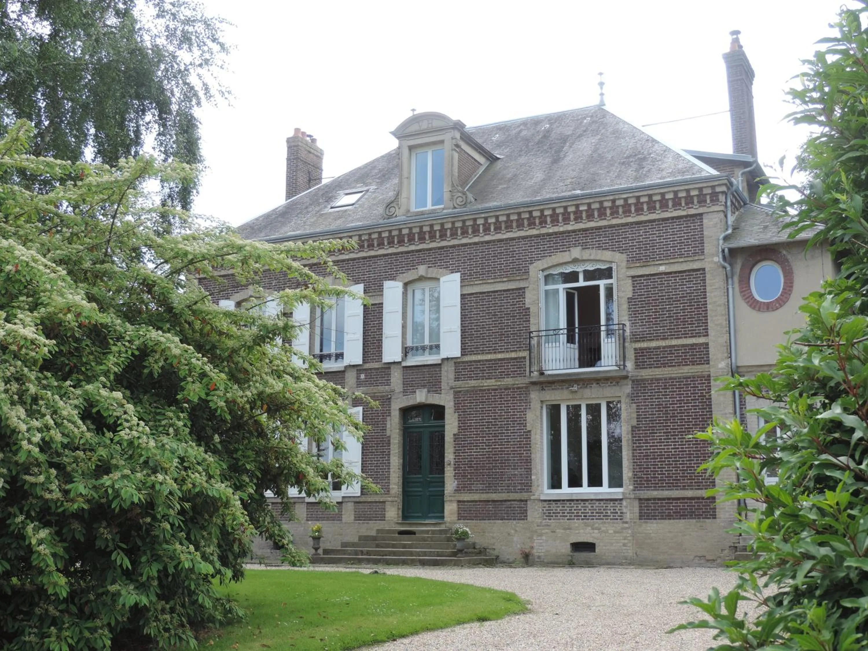 Facade/entrance in Chambres d'Hôtes de la Bucaille