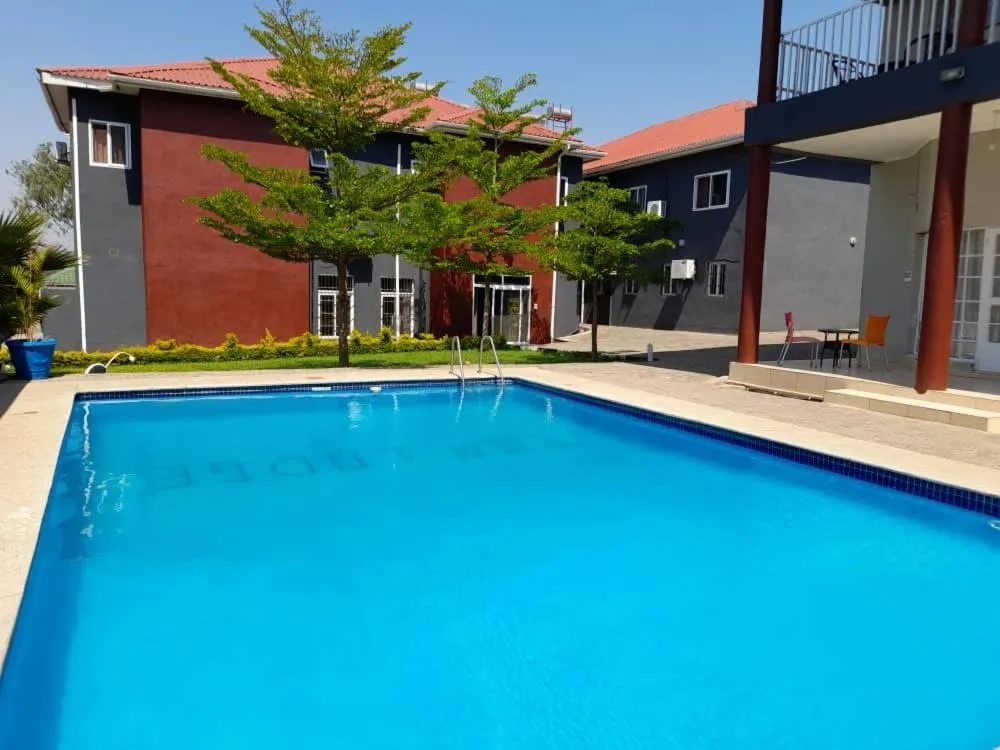 Swimming pool in Top Lodge in Blantyre