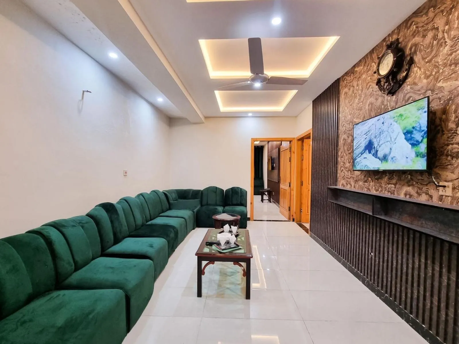 Hotel Summer Palace Murree