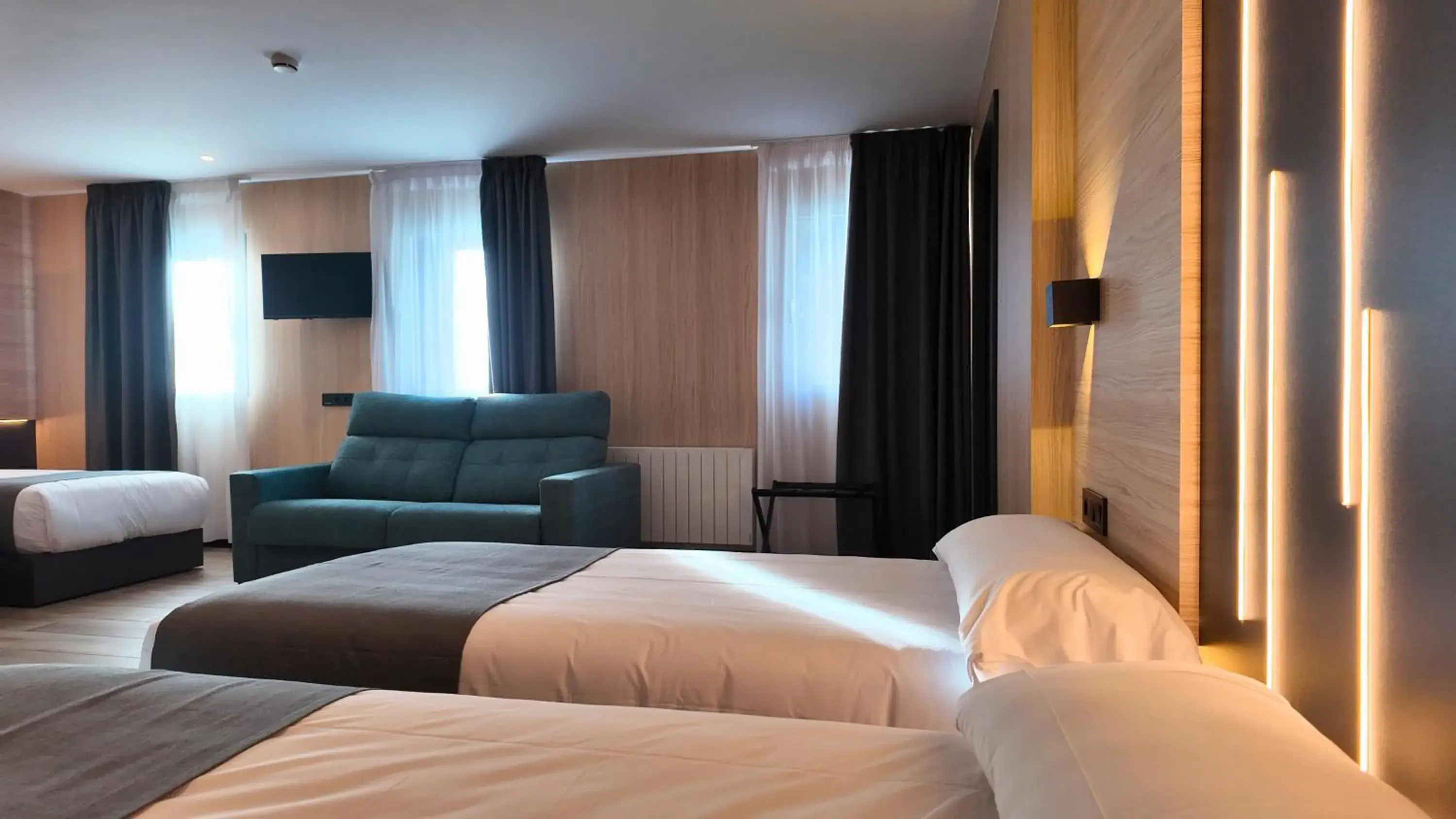 Bedroom, Bed in Hotel Focus Bedroom, Bed in Hotel Focus