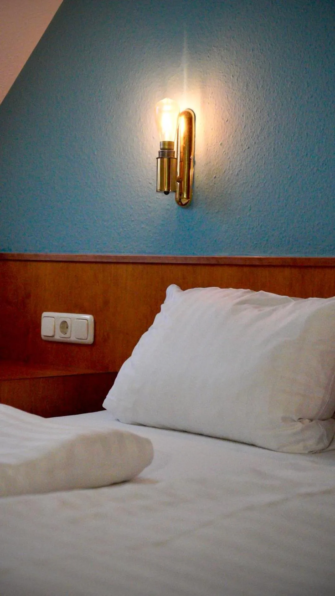 Photo of the whole room, Bed in Hotel am Bergl