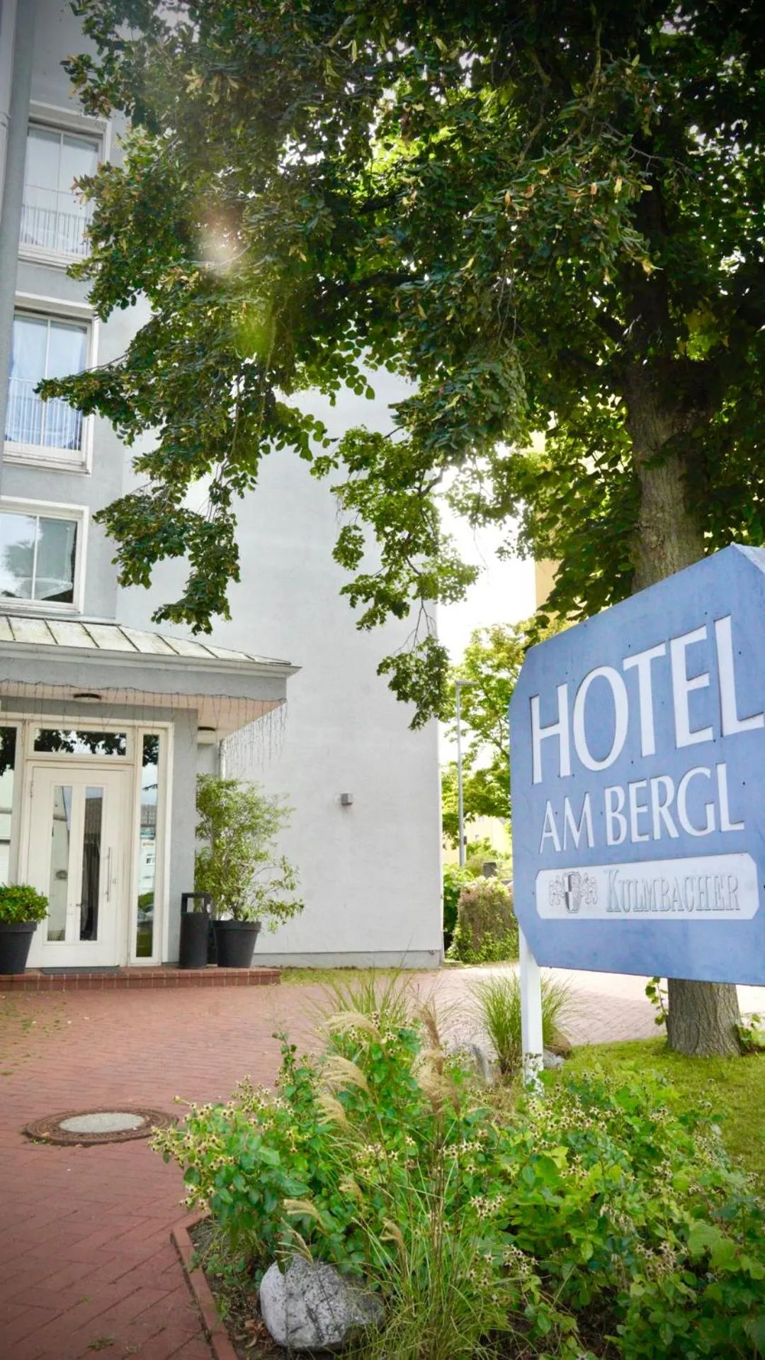 Property building in Hotel am Bergl