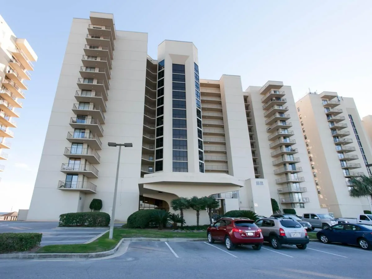 Phoenix III 3086 by Vacation Homes Collection