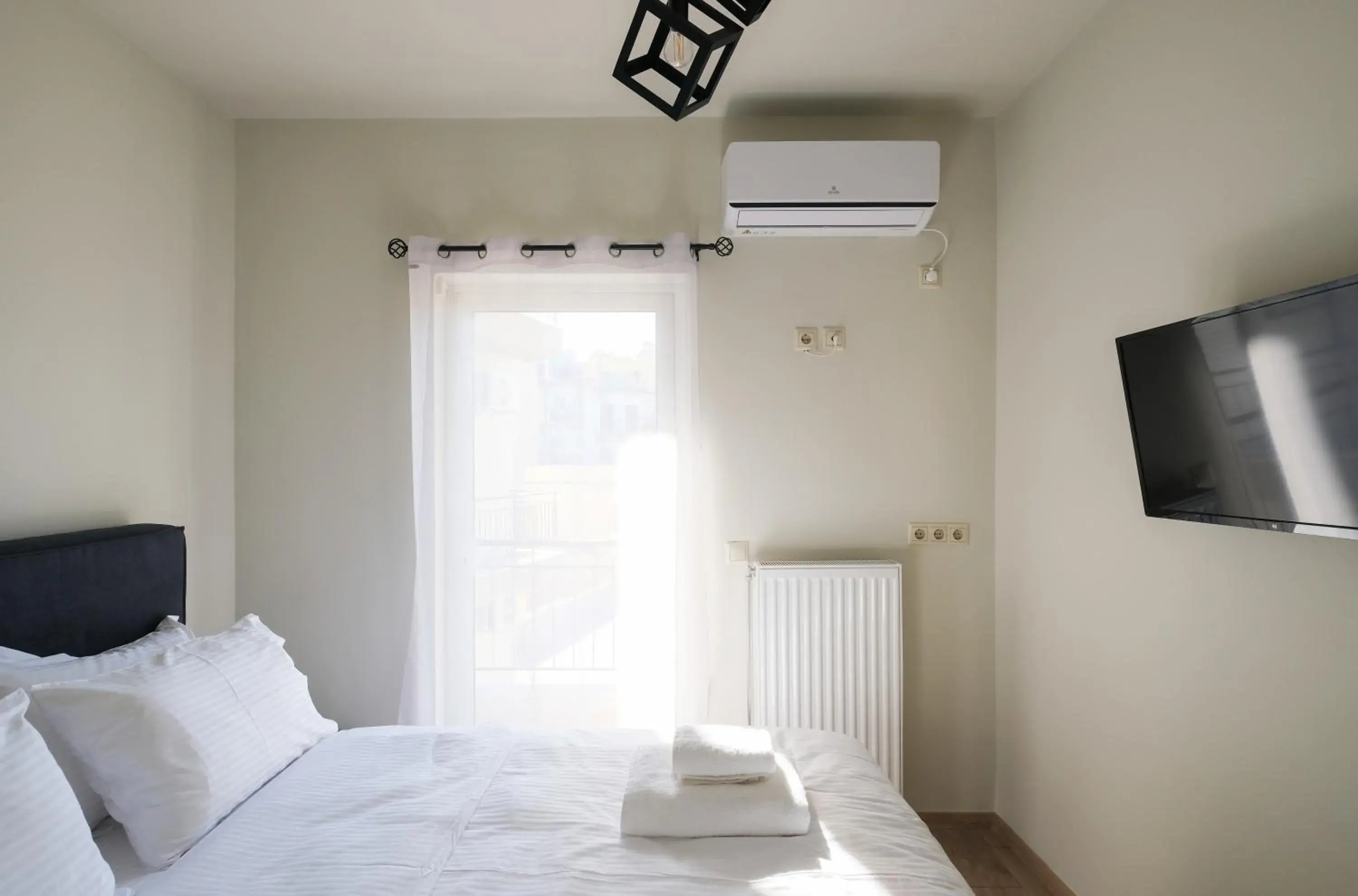 One-Bedroom Apartment with Acropolis View in Tyto Alba Habitat One-Bedroom Apartment with Acropolis View in Tyto Alba Habitat