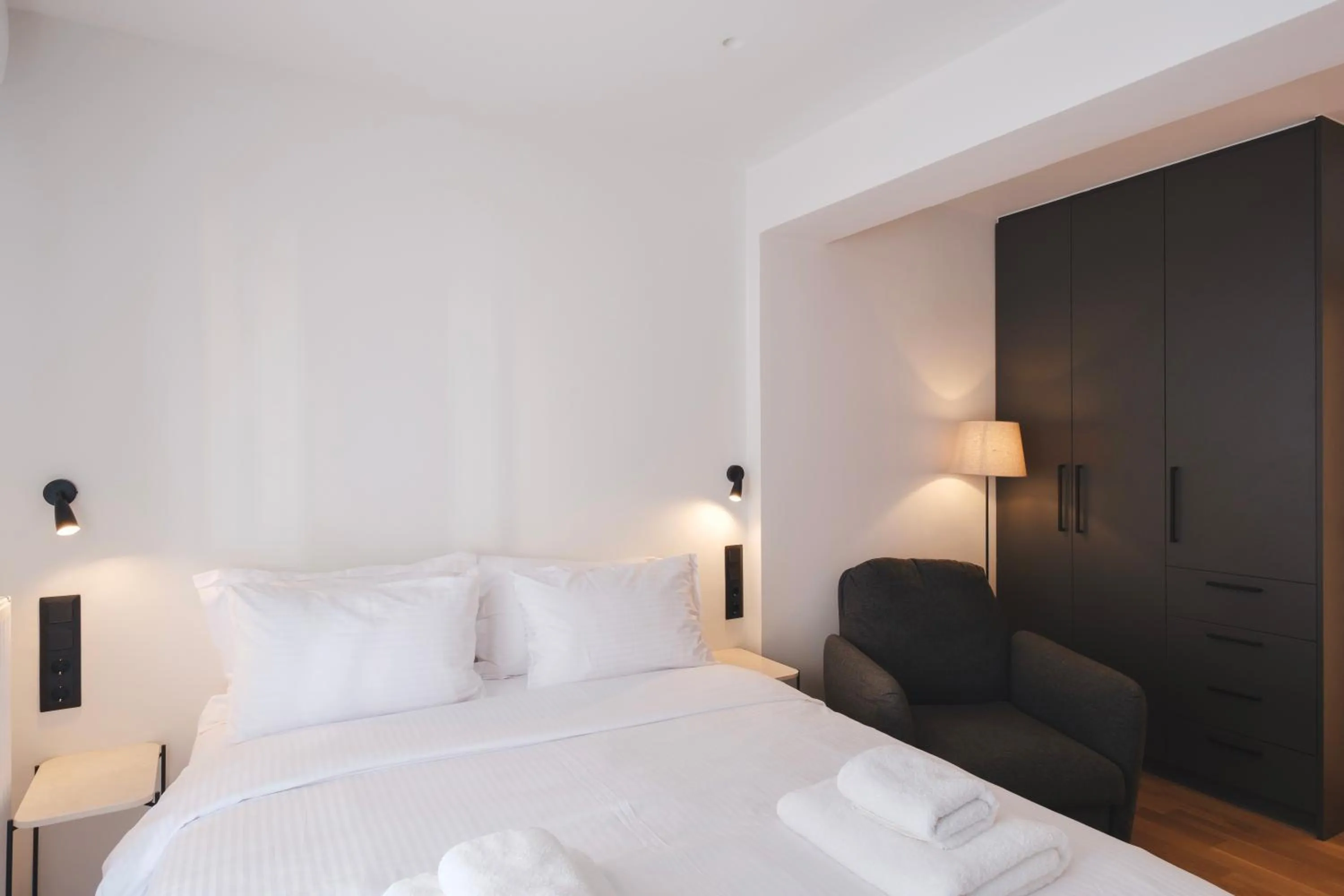 Bed in Tyto Alba Habitat