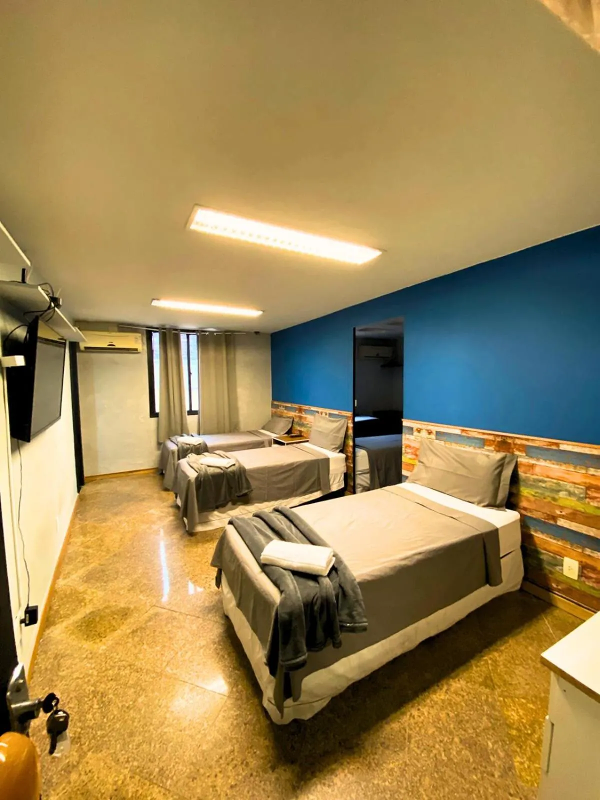 Deluxe Family Suite in MEC Office Hostel