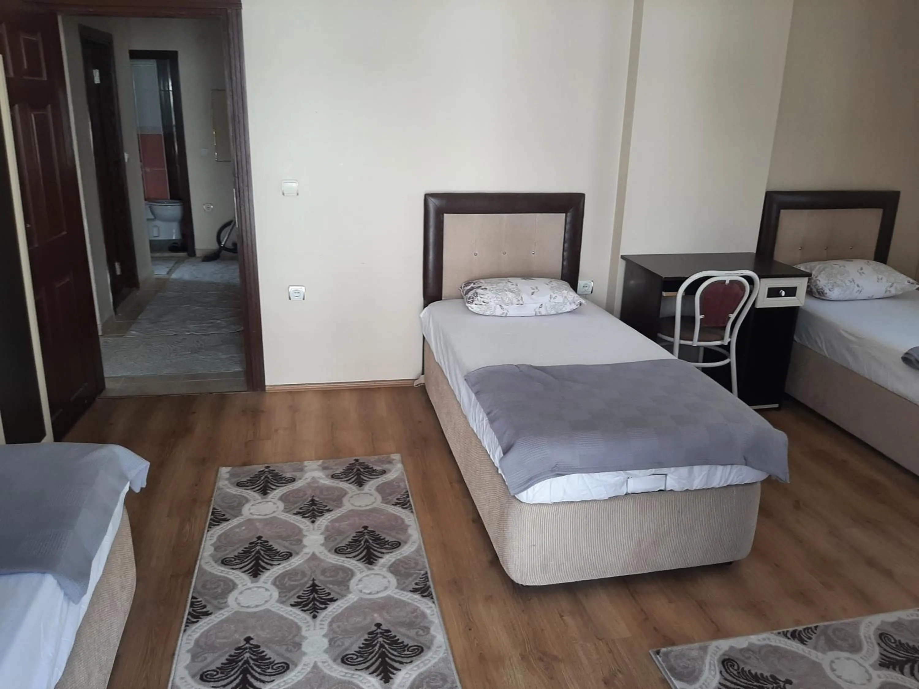 Bedroom in Menekşe Apart 1