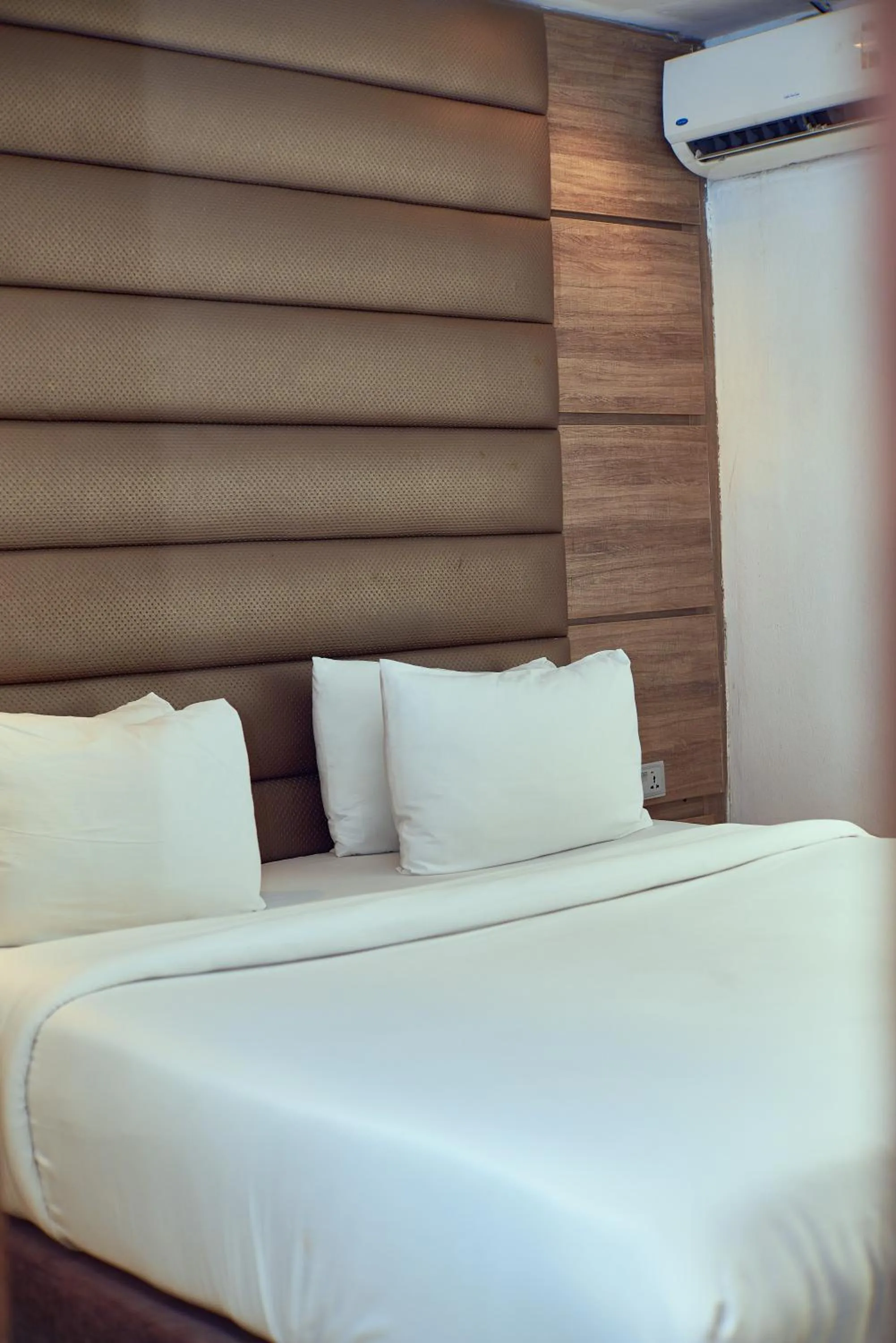 Property building, Bed in Maison Fahrenheit