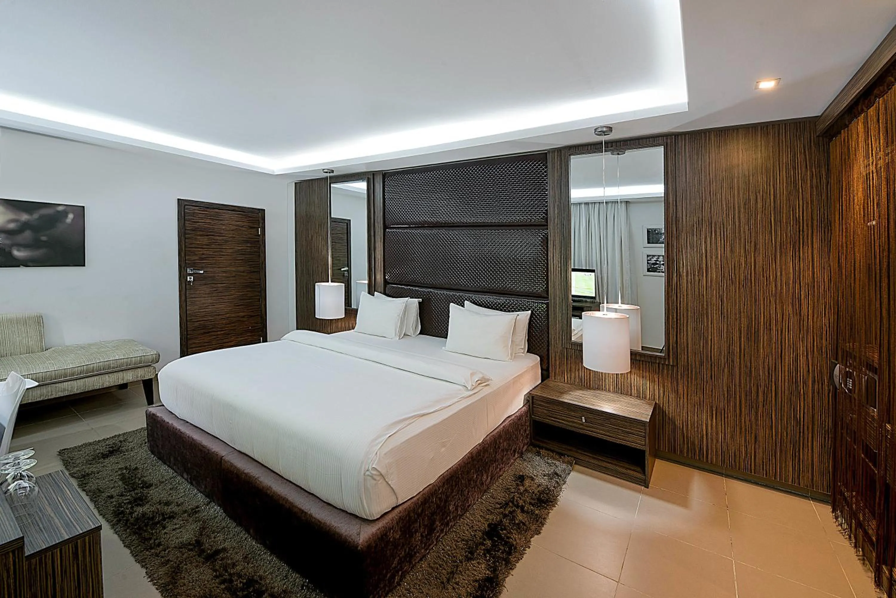 Photo of the whole room, Bed in Maison Fahrenheit