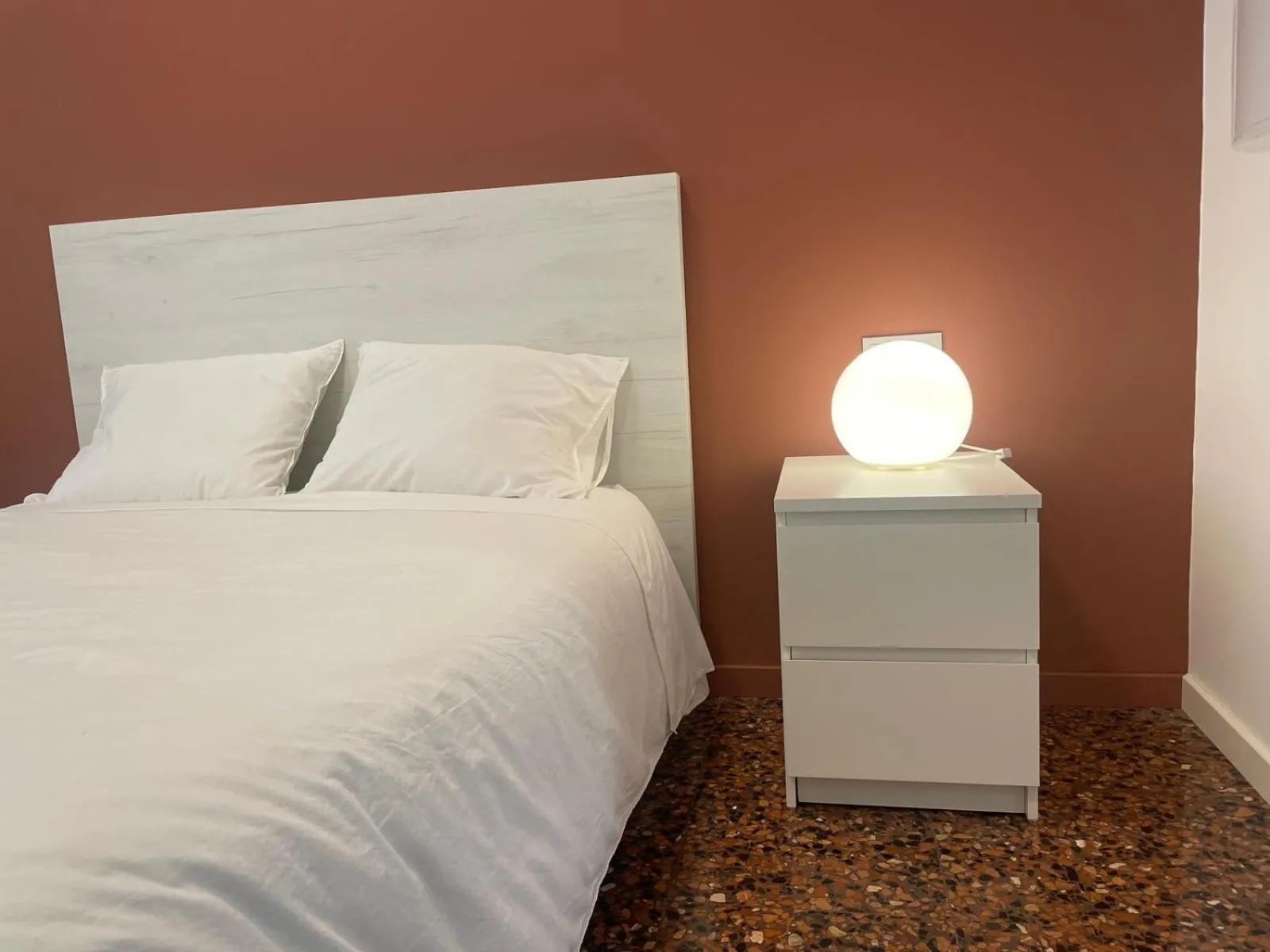 Bedroom, Bed in Apartahotel Espai Verd Benimaclet
