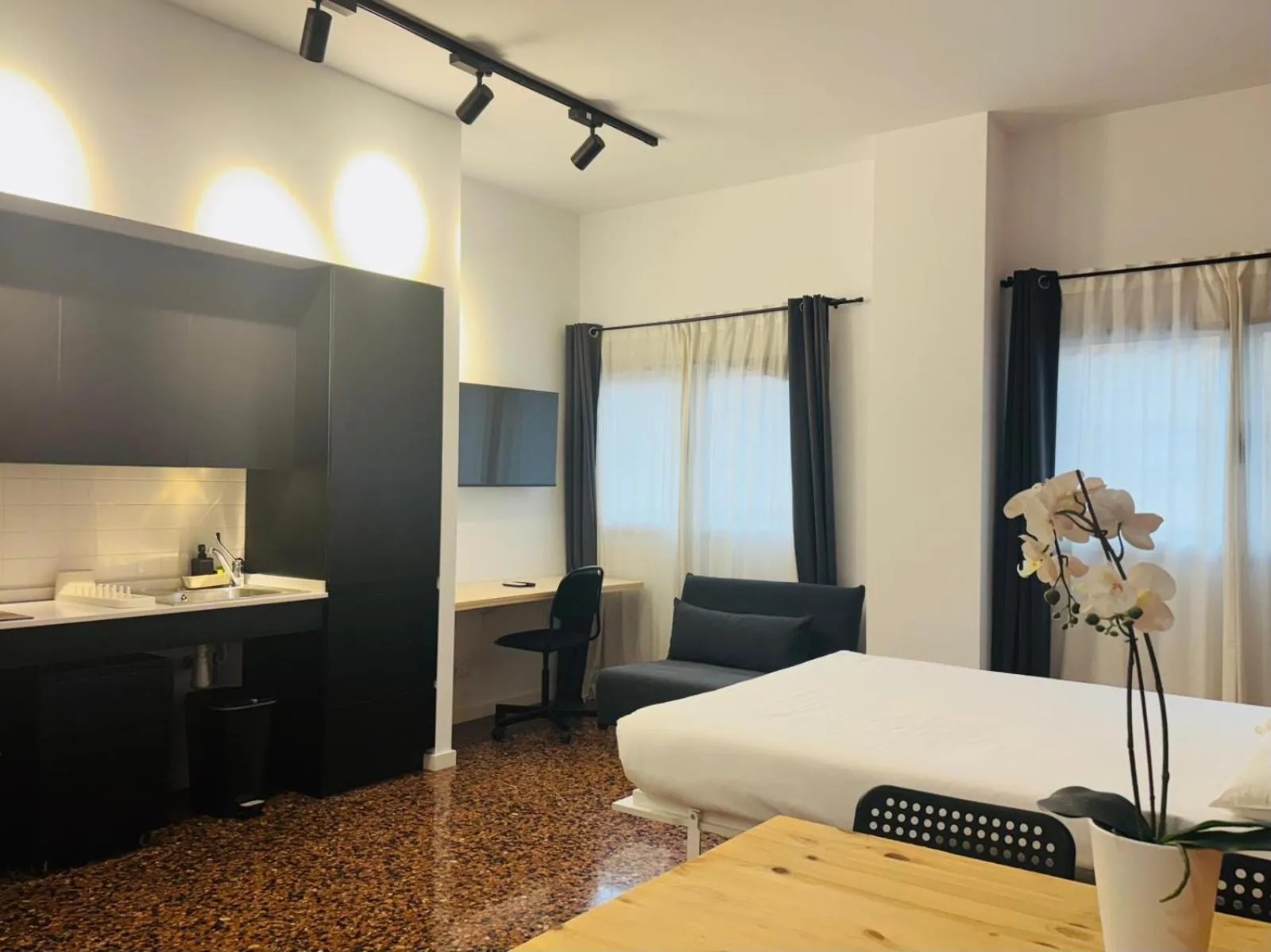 Bed in Apartahotel Espai Verd Benimaclet