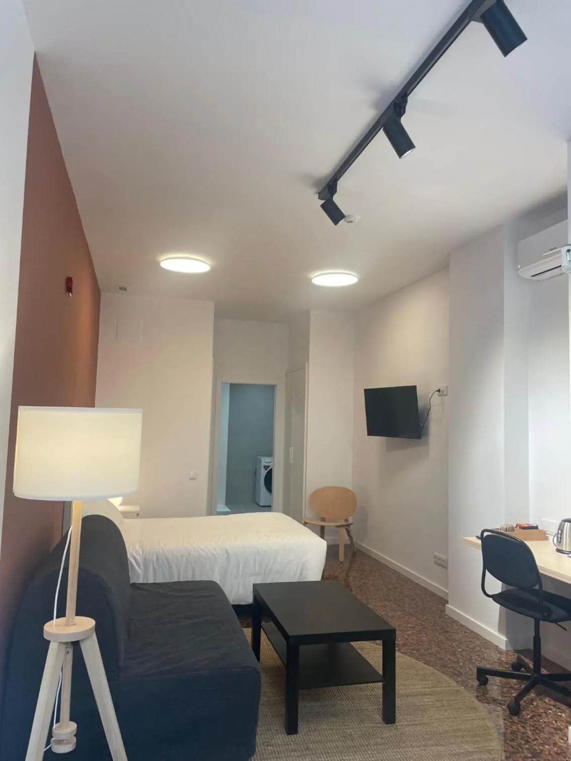 Bed in Apartahotel Espai Verd Benimaclet