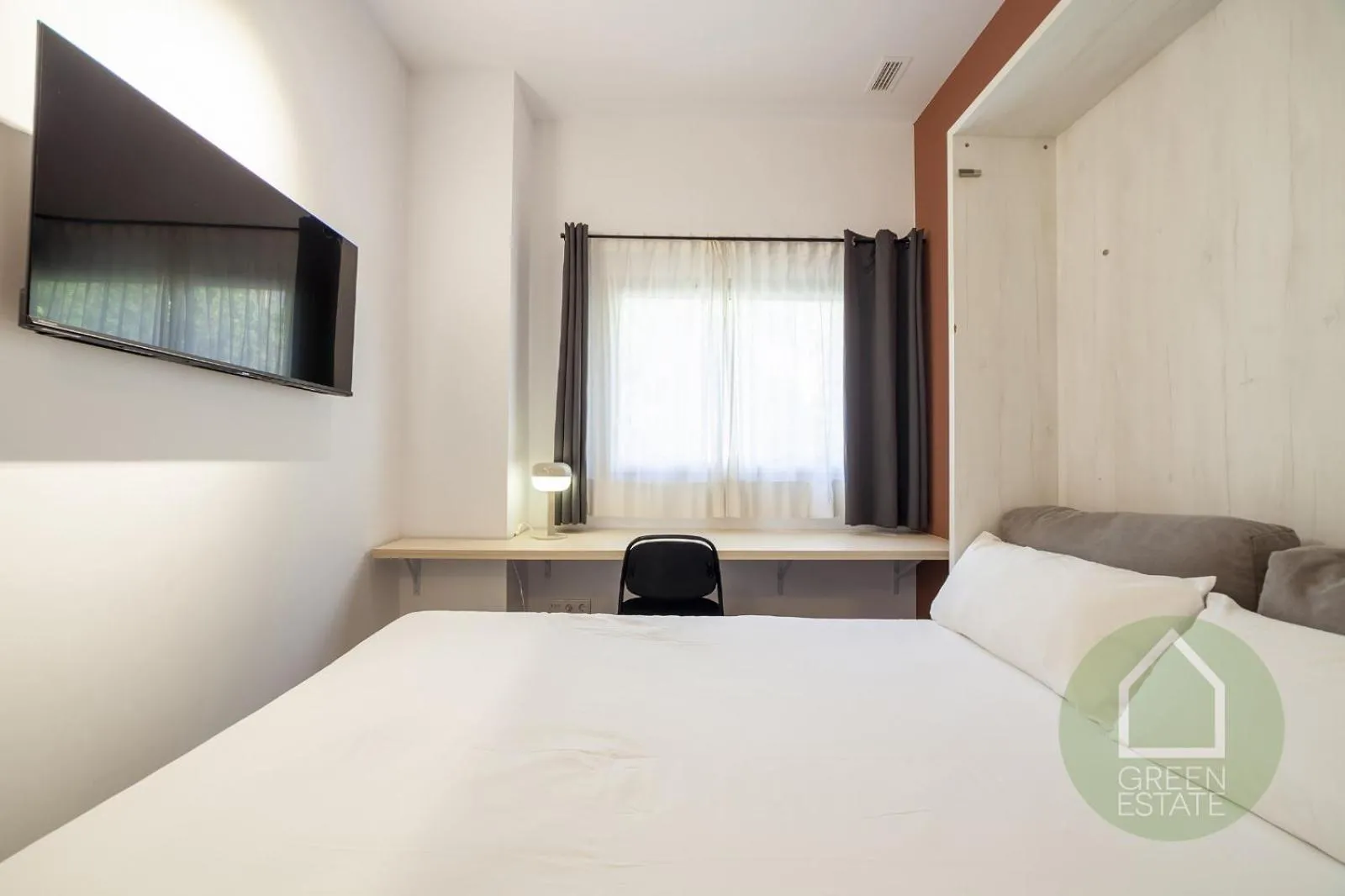 Bed in Apartahotel Espai Verd Benimaclet
