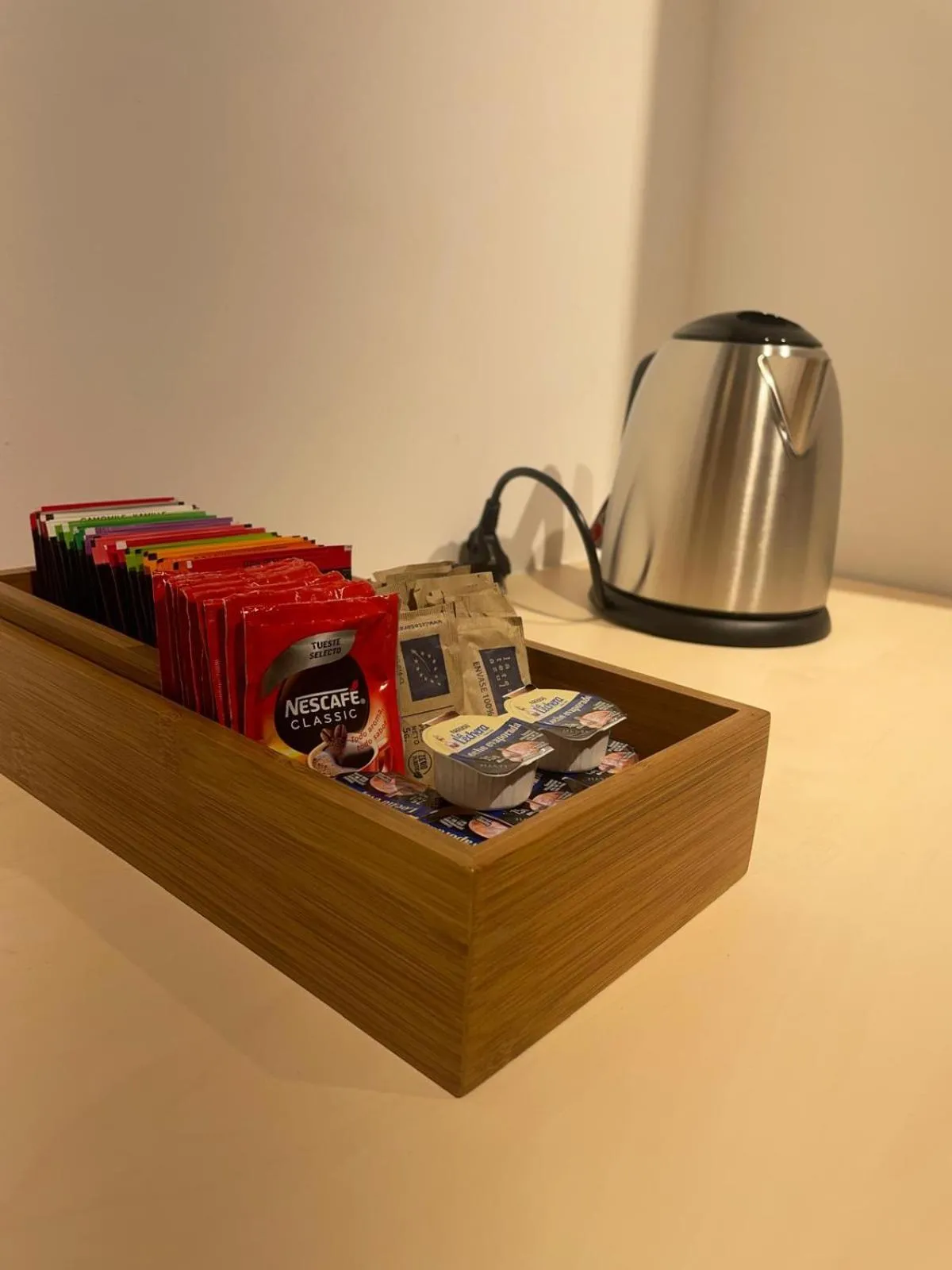 Coffee/tea facilities in Apartahotel Espai Verd Benimaclet