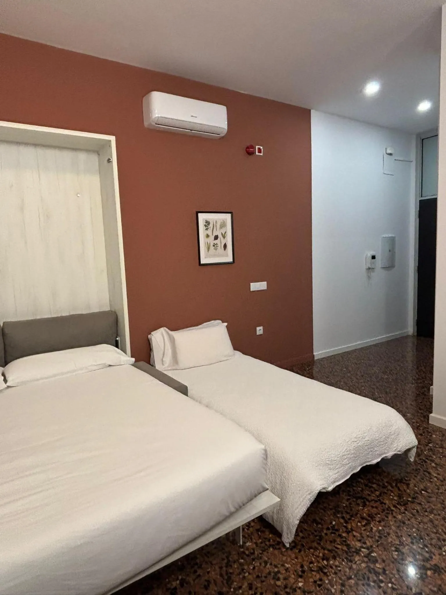 Bed in Apartahotel Espai Verd Benimaclet