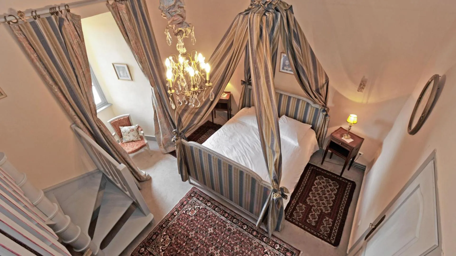 Deluxe Family Suite in Château royal de Saint-Saturnin