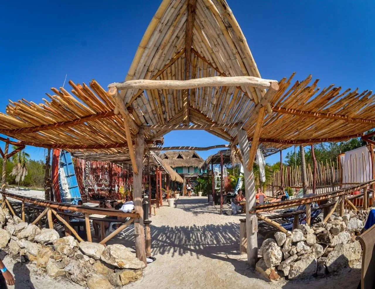 Restaurant/places to eat in Ensueño Holbox & Beach Club