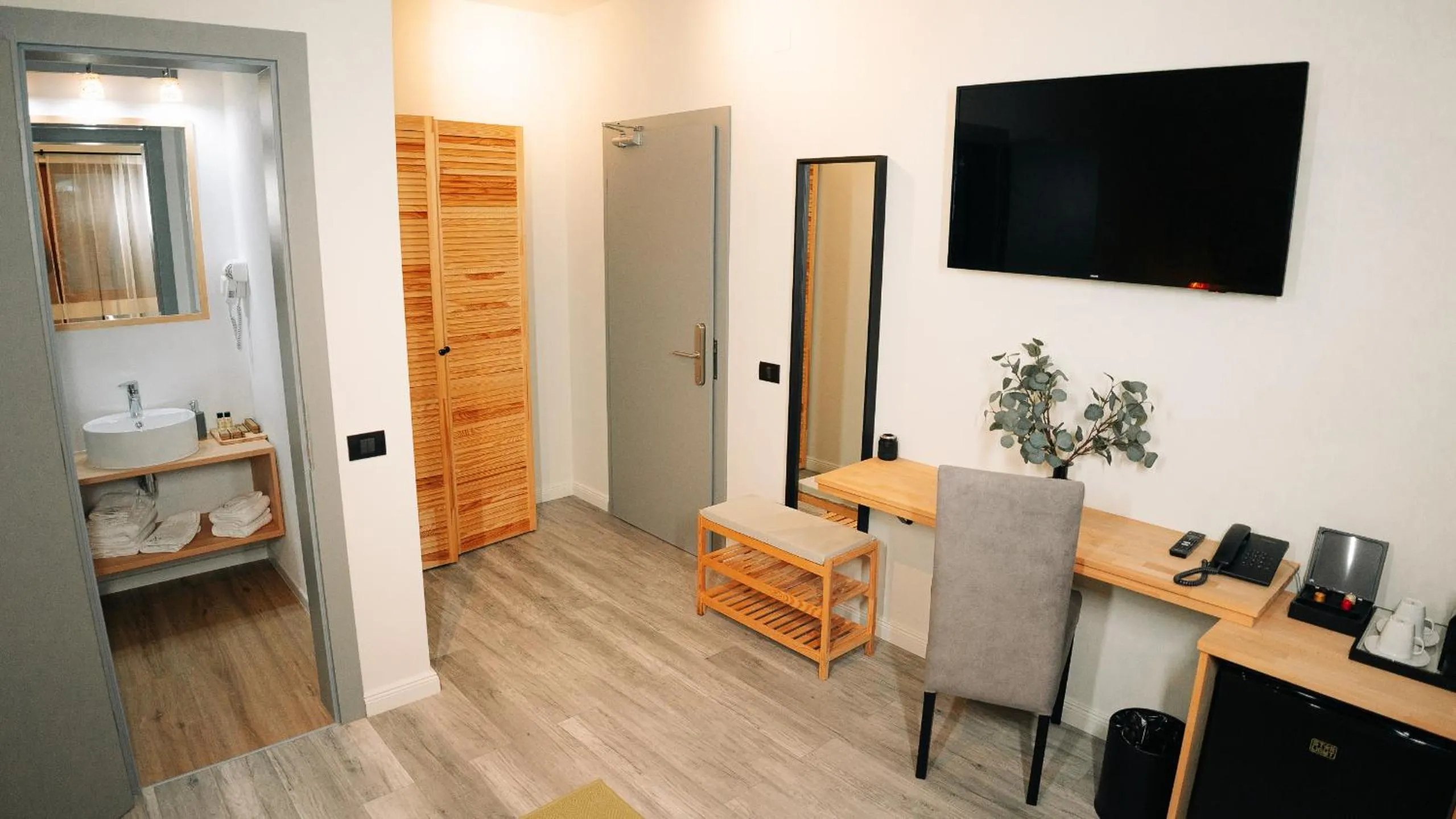 Photo of the whole room in Nature Nest Bran - Adults Only