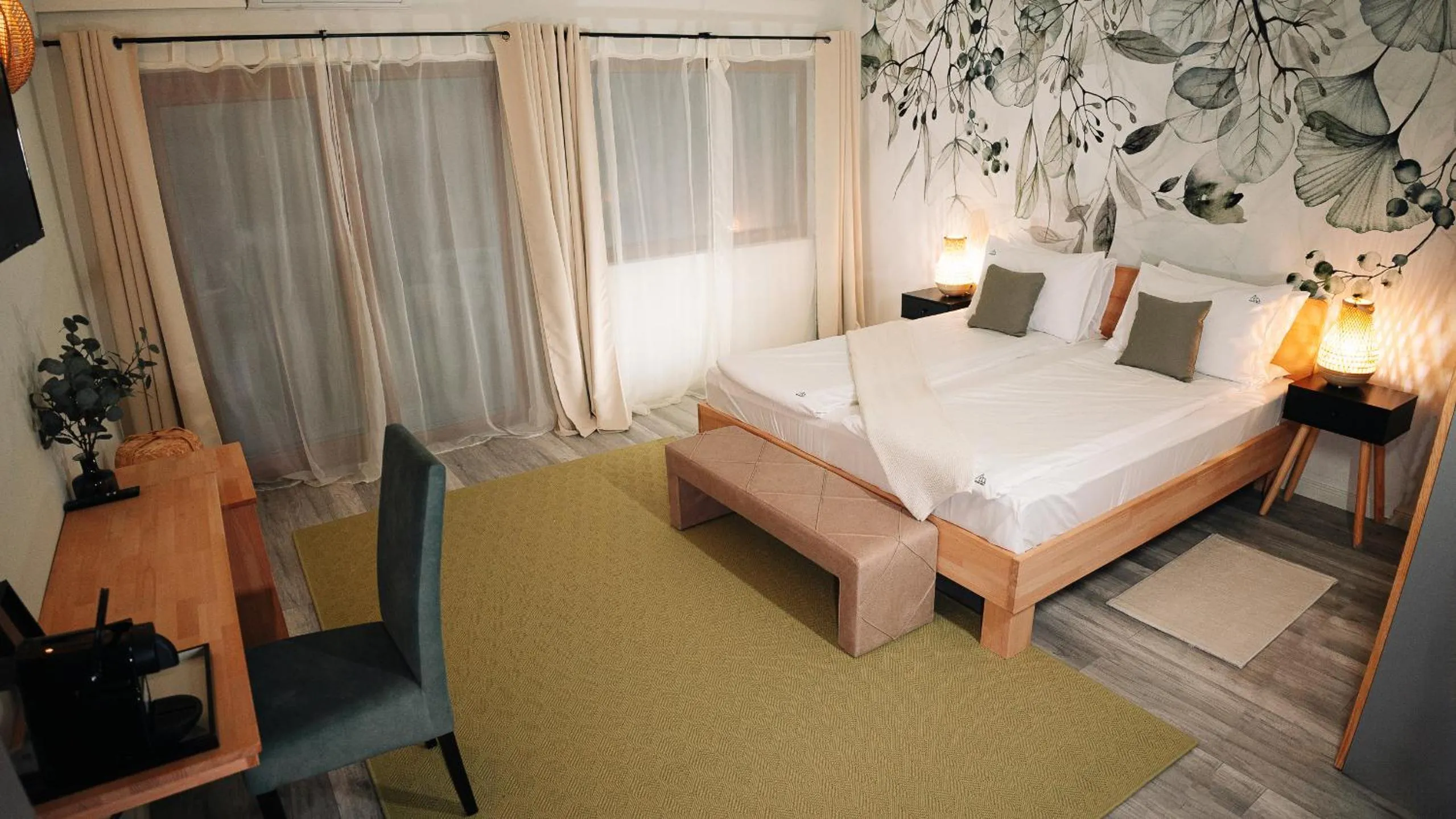 Photo of the whole room, Bed in Nature Nest Bran - Adults Only