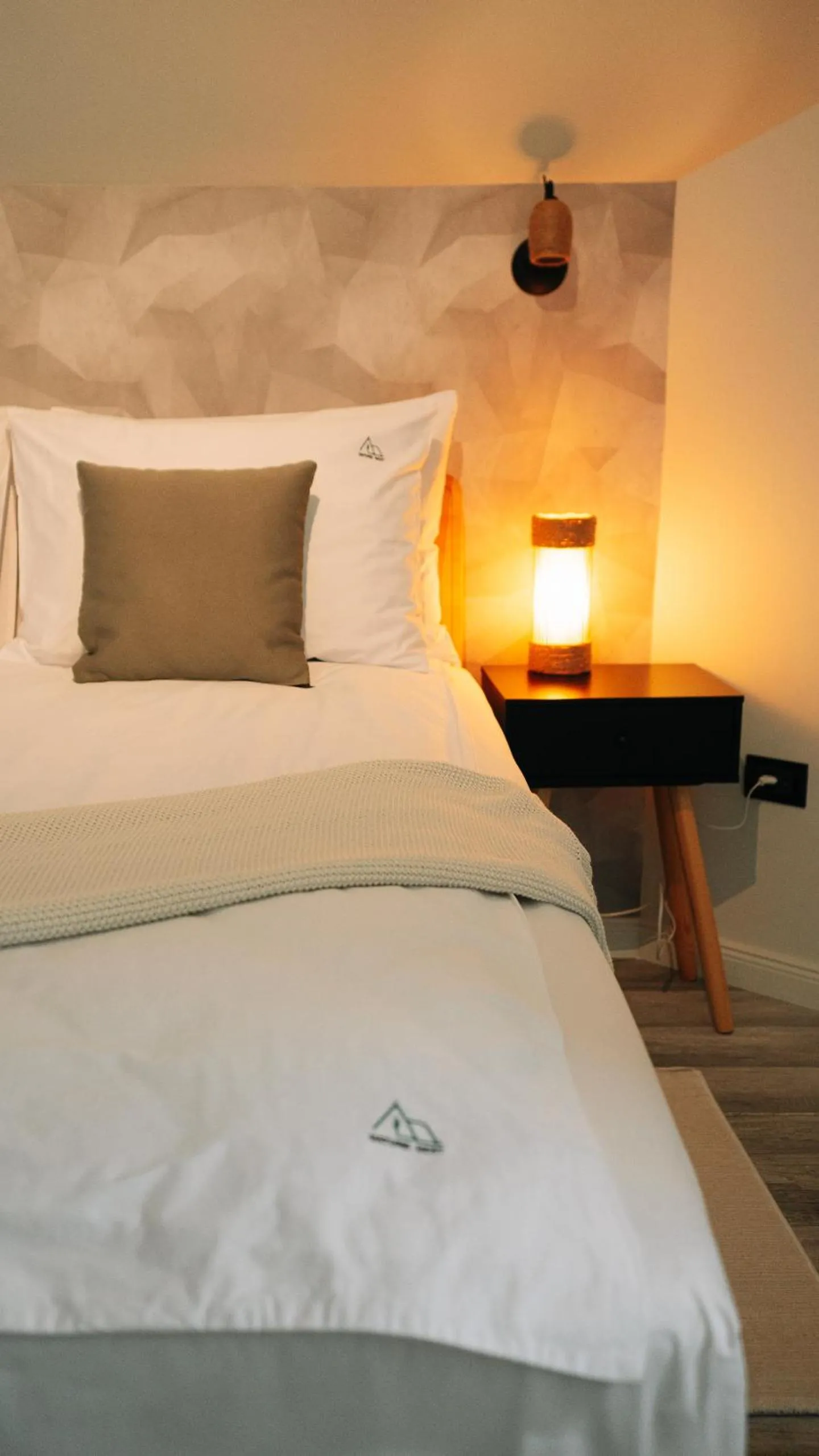 Photo of the whole room, Bed in Nature Nest Bran - Adults Only