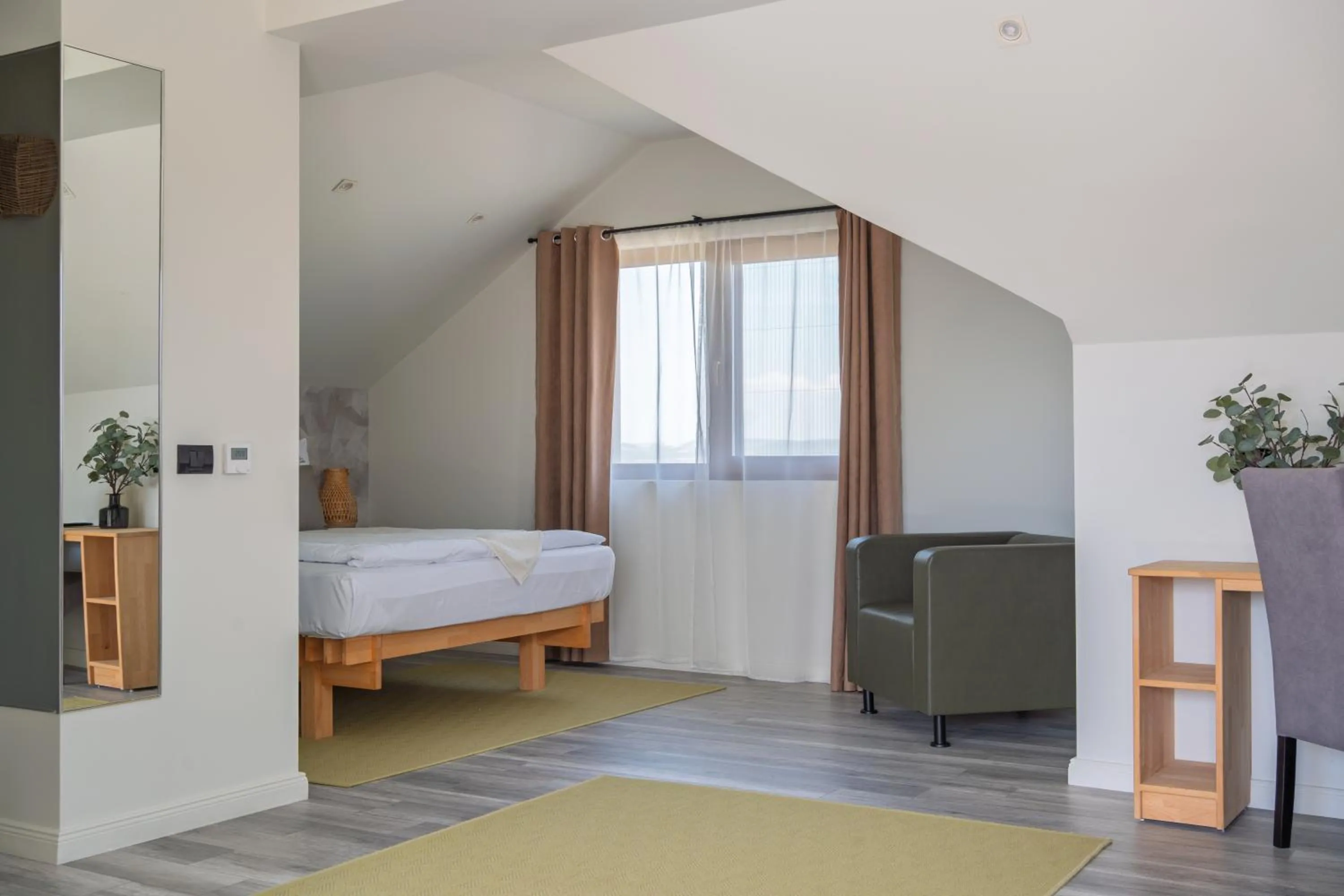 Bedroom, Bed in Nature Nest Bran - Adults Only