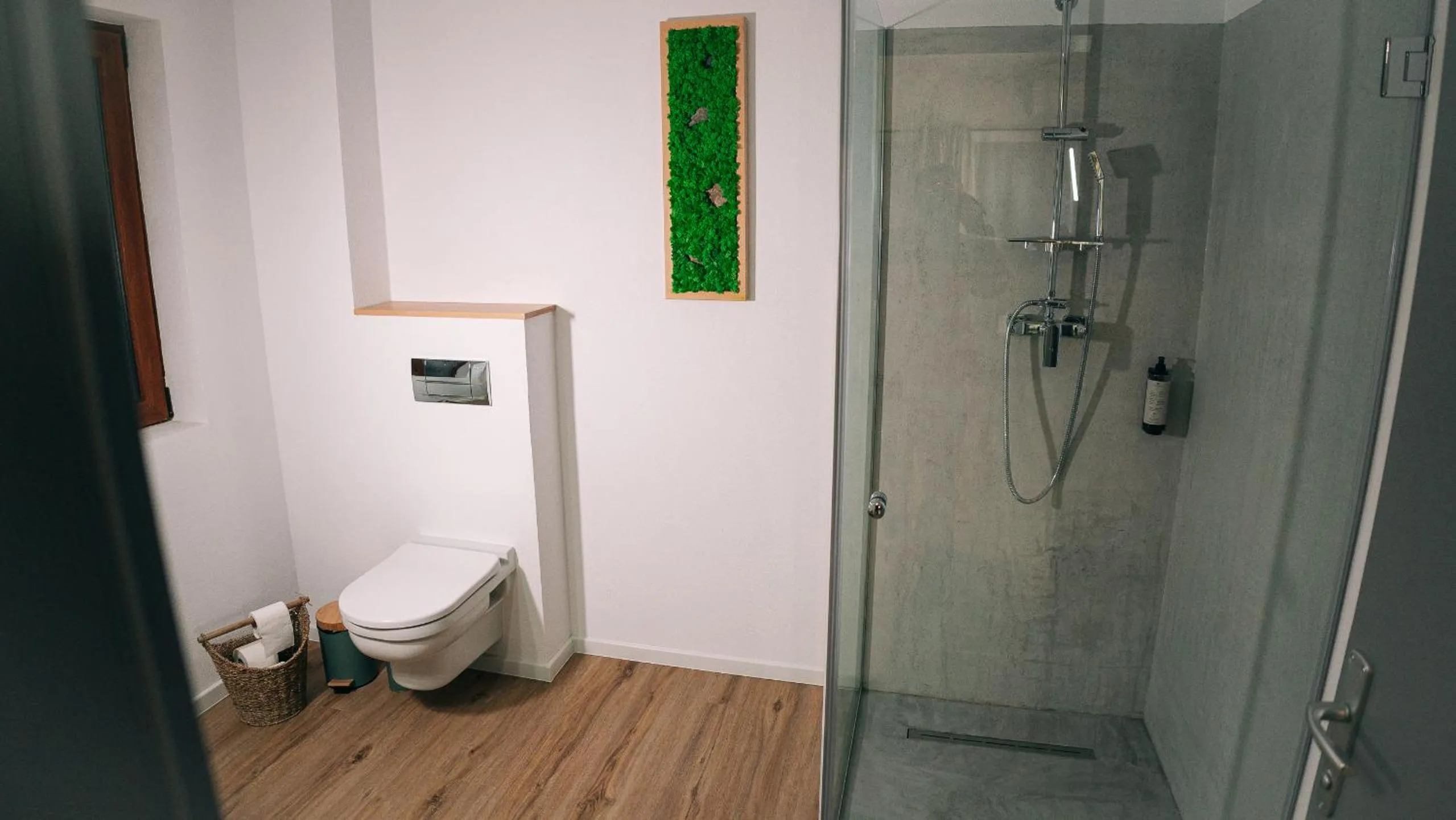 Bathroom in Nature Nest Bran - Adults Only