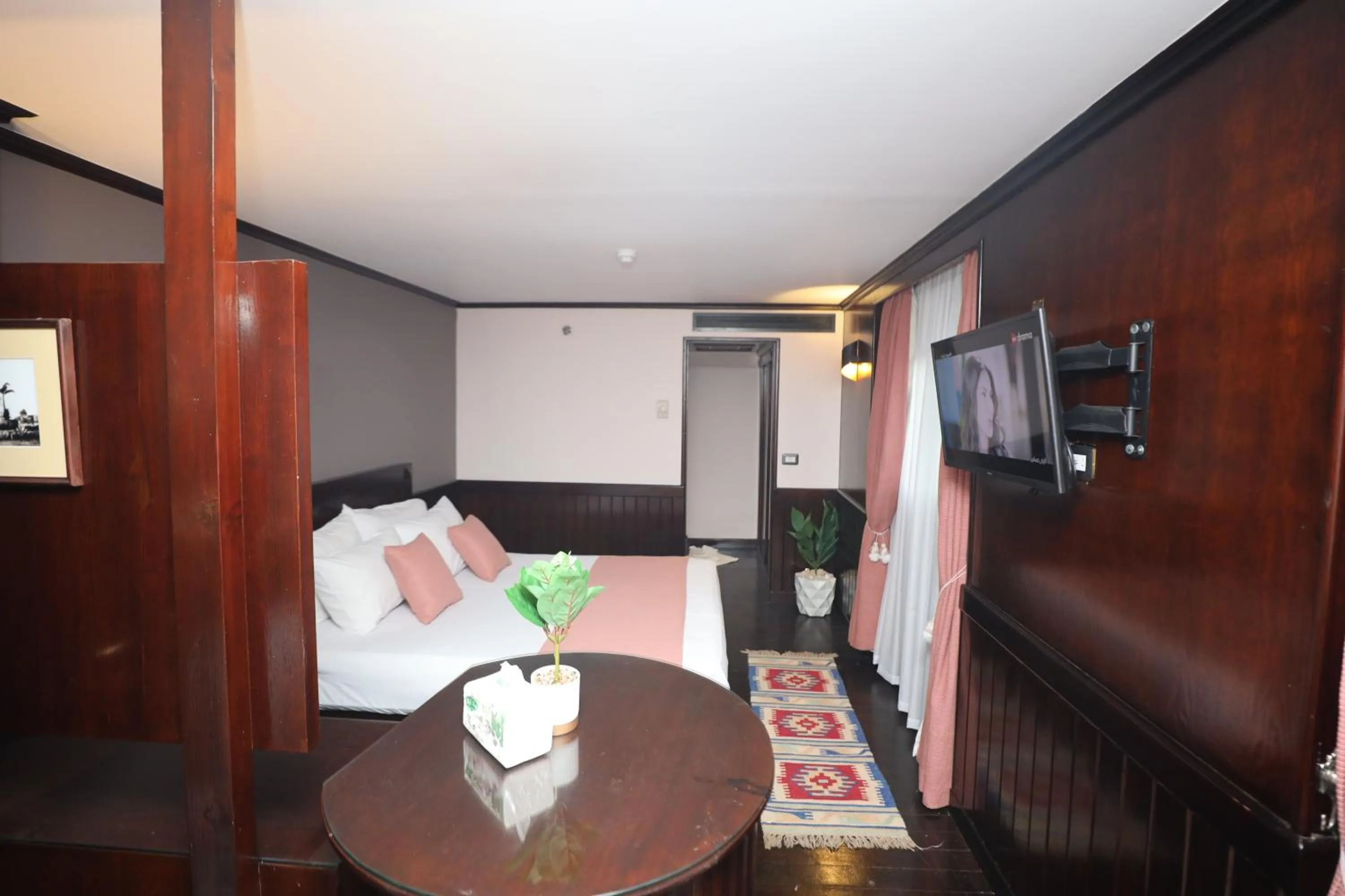 Bed in YOU Nile View Hotel