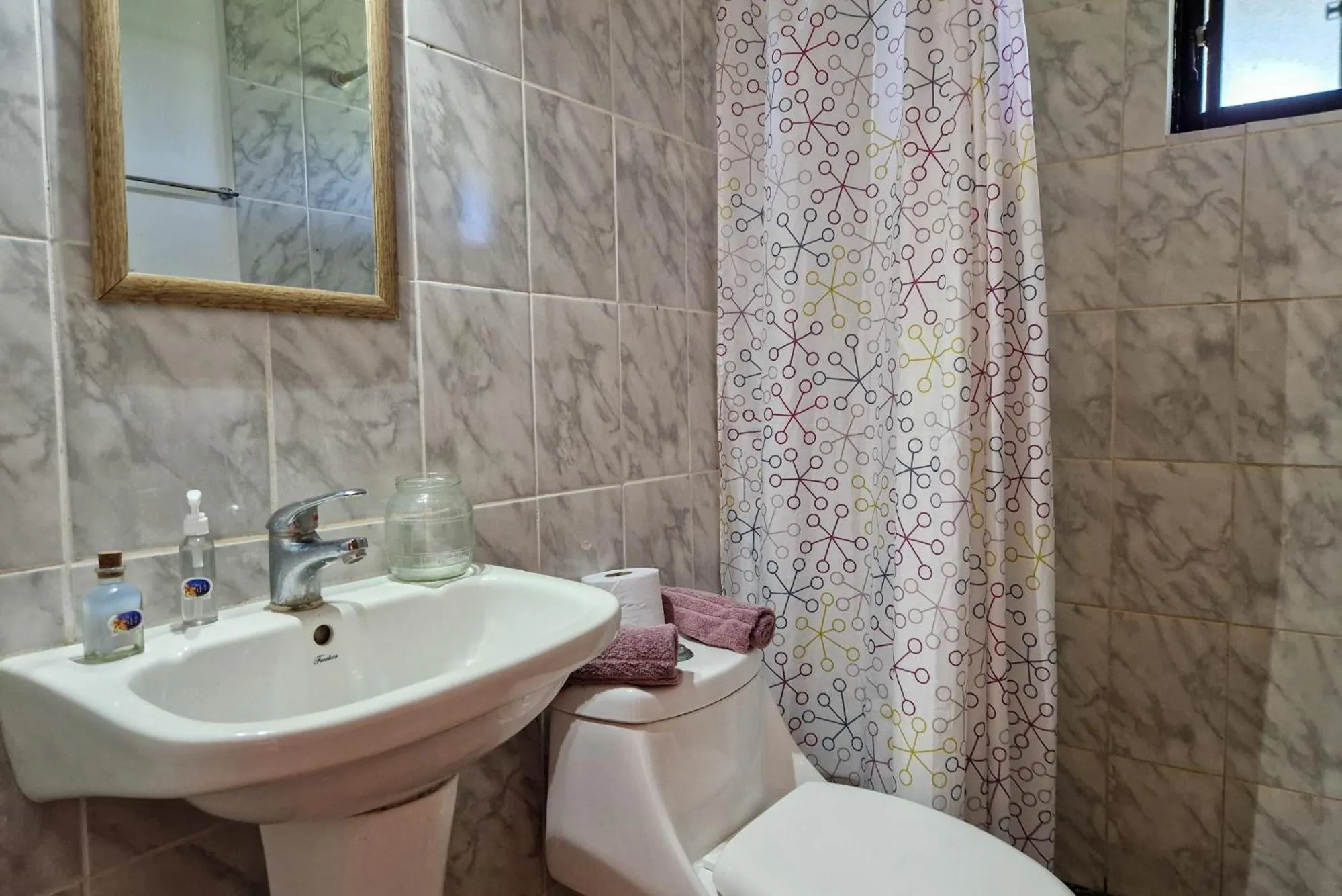 Standard Twin Room in KeuhenuaEcoHostal