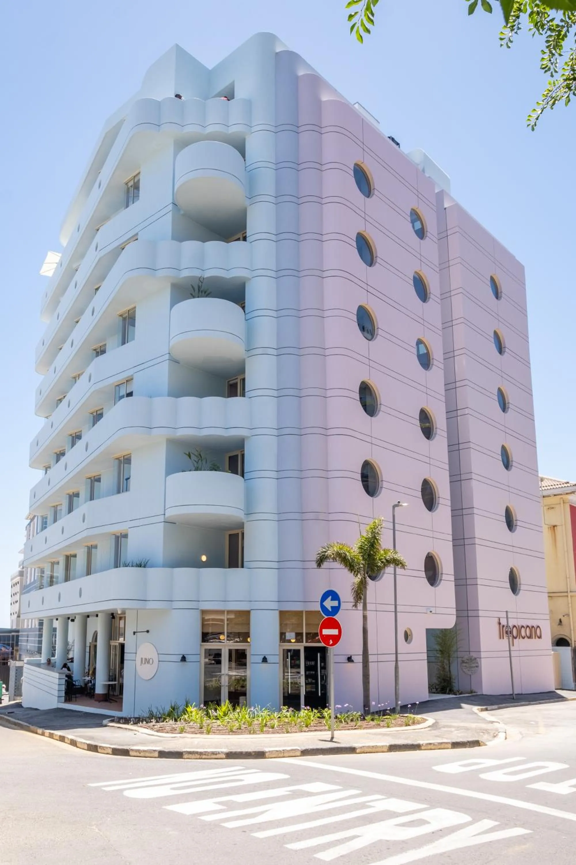 Restaurant/places to eat in The Tropicana Hotel