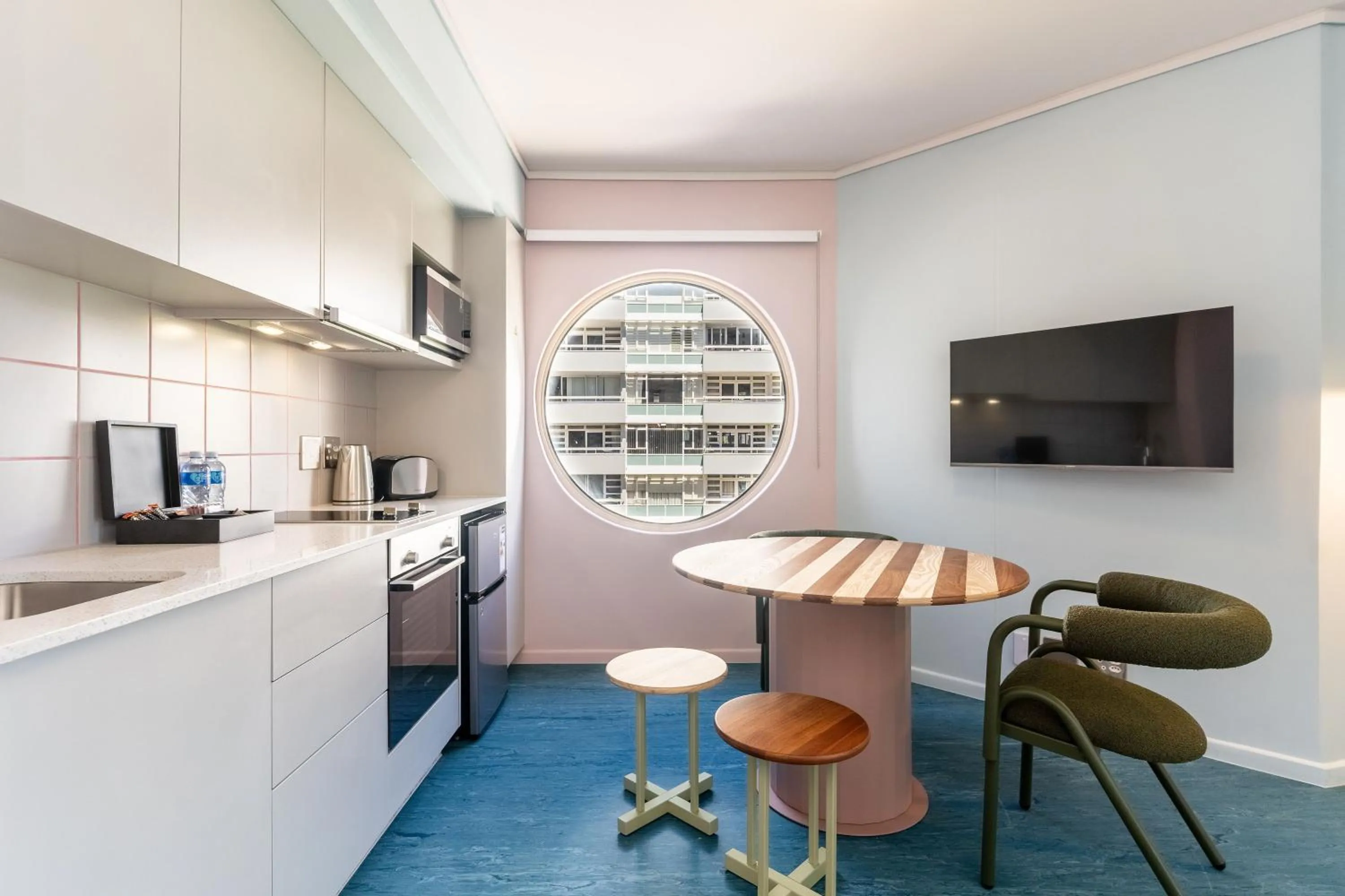 Kitchen or kitchenette in The Tropicana Hotel