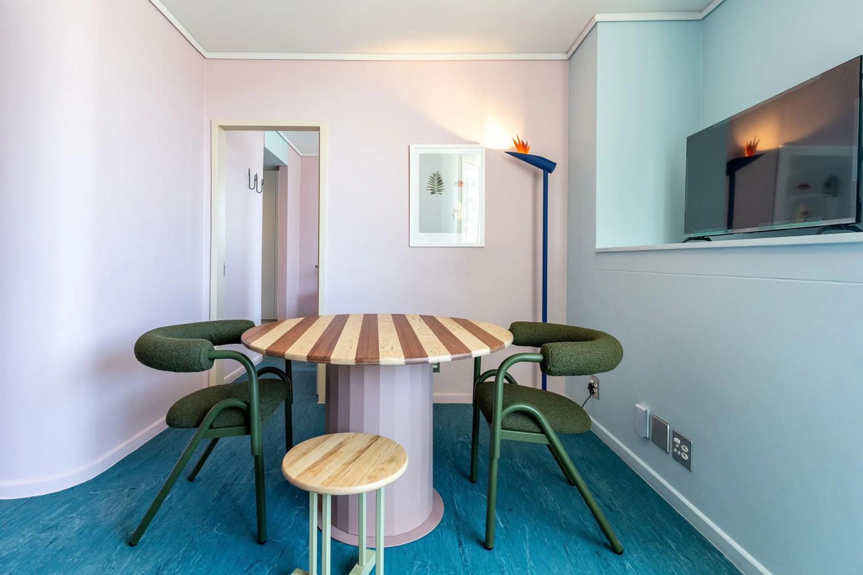 TV and multimedia in The Tropicana Hotel