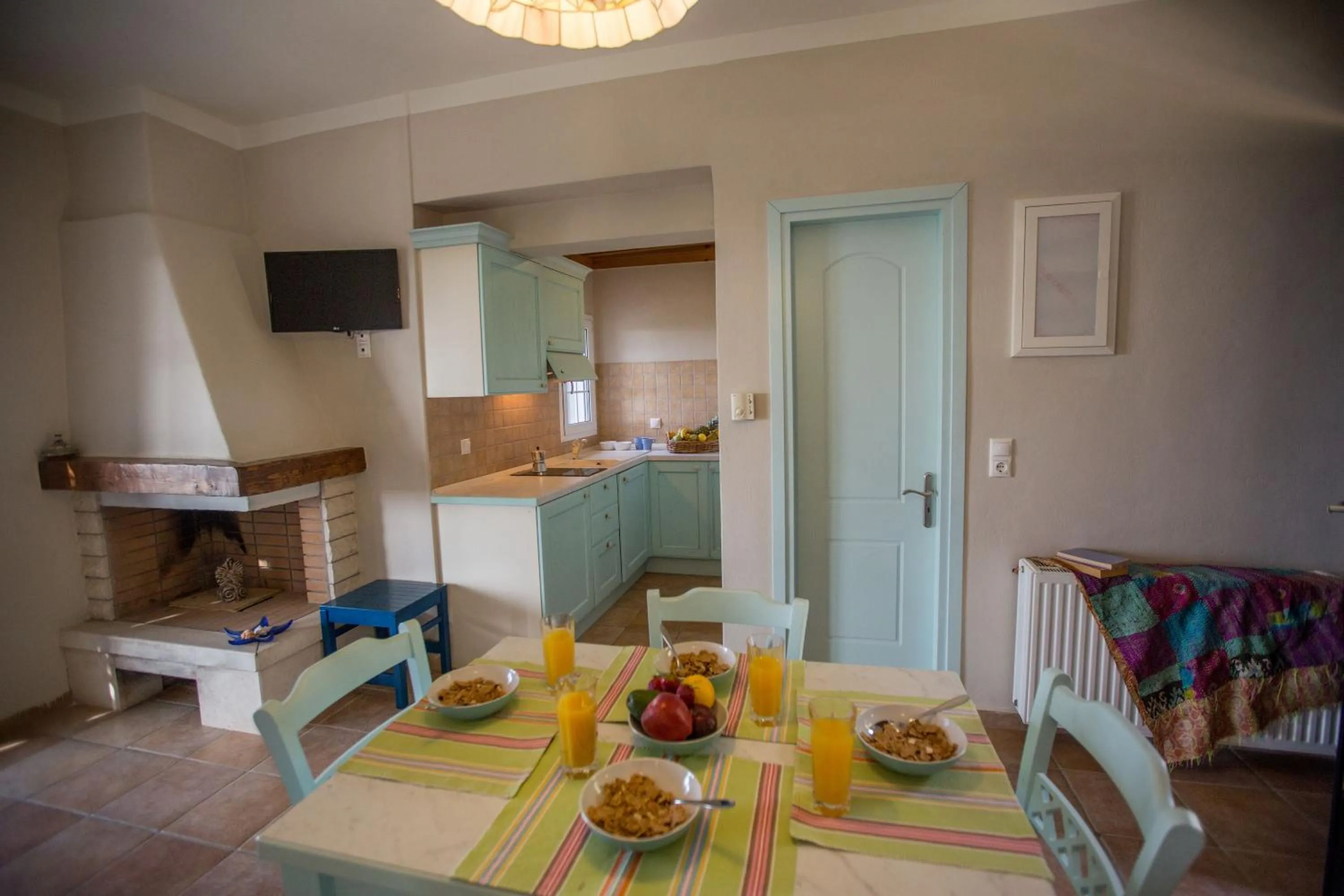 Dining area in Villa Theodora