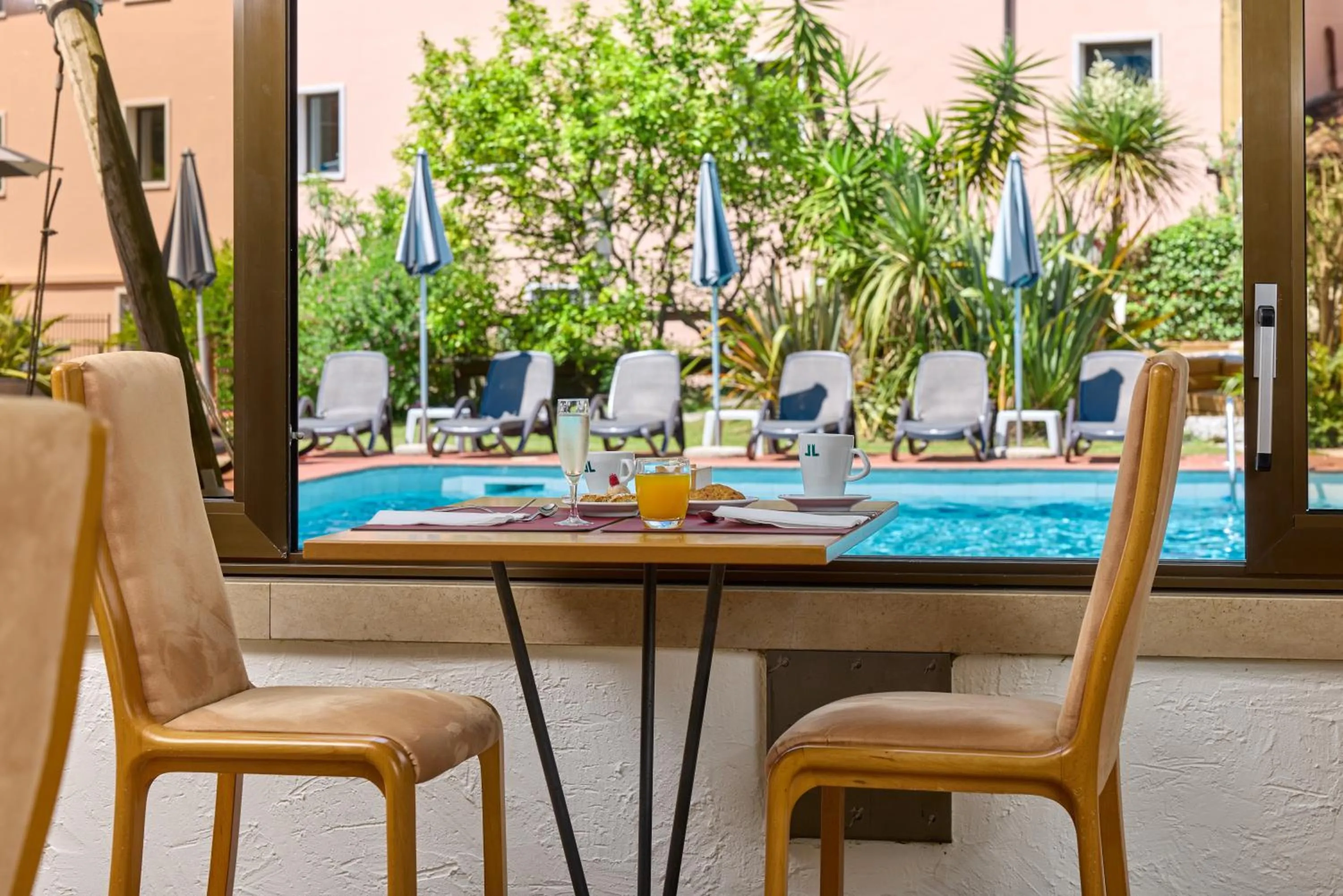 Breakfast in Hotel Luna Rossa