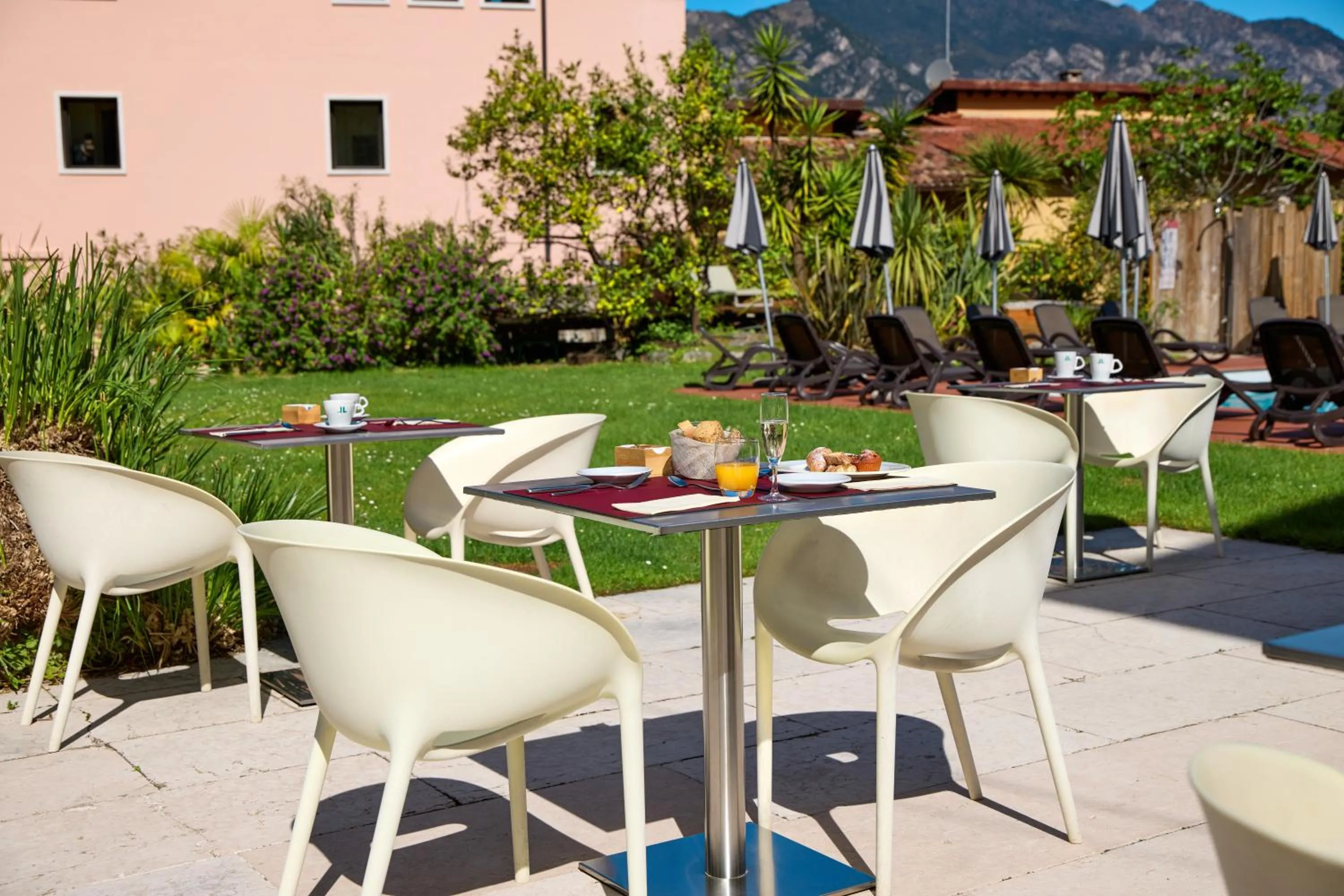 Breakfast in Hotel Luna Rossa