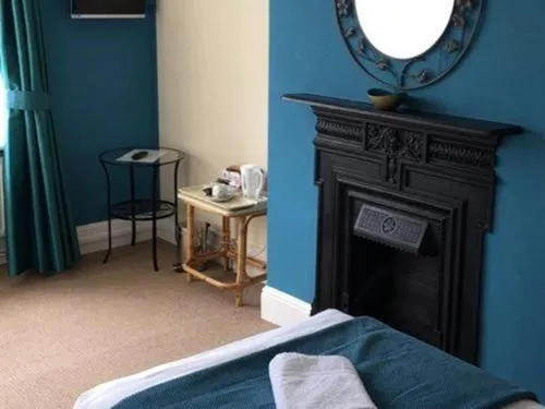 Bedroom, Bed in The Kings Arms