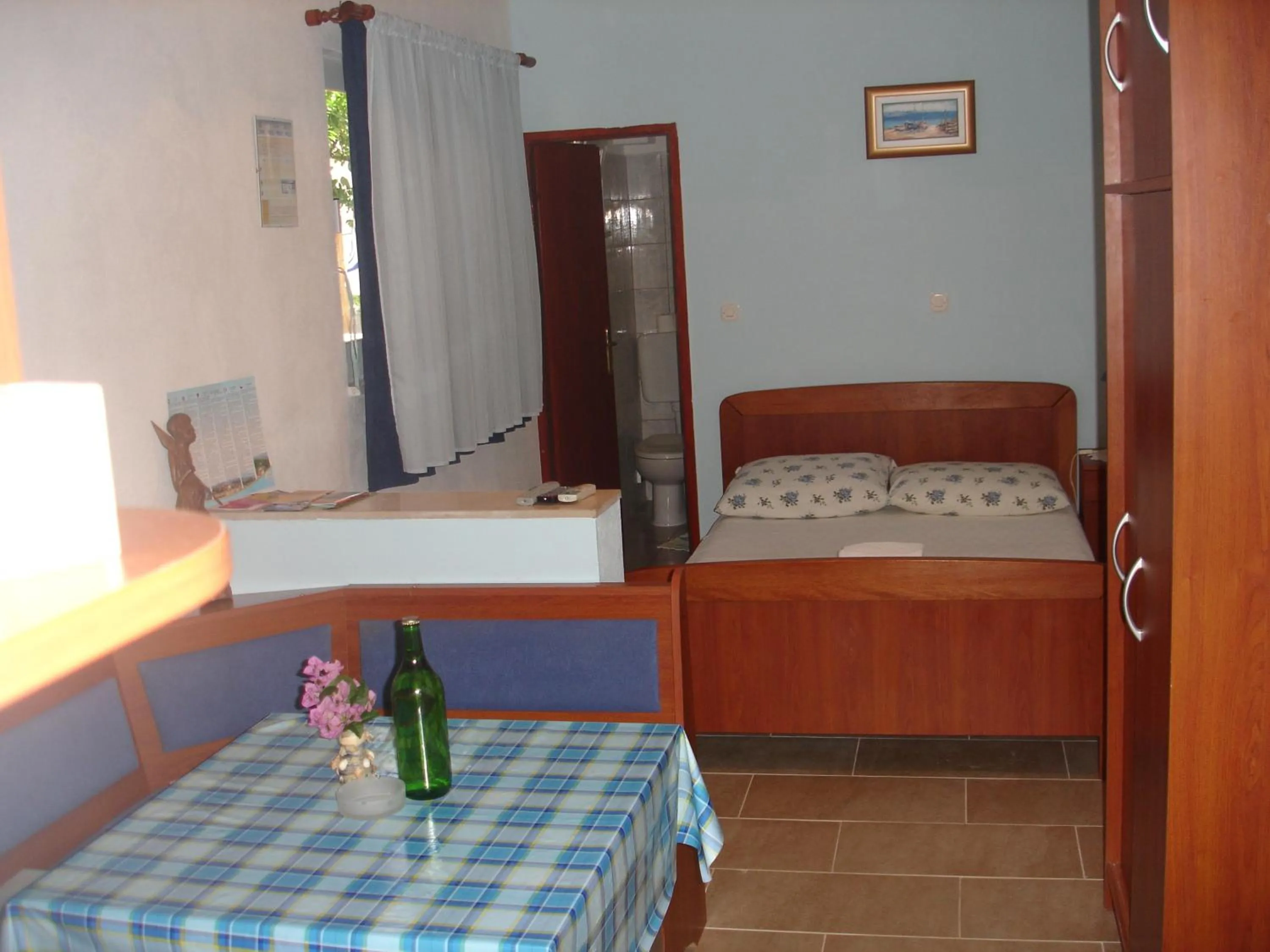 Bed in Dominik