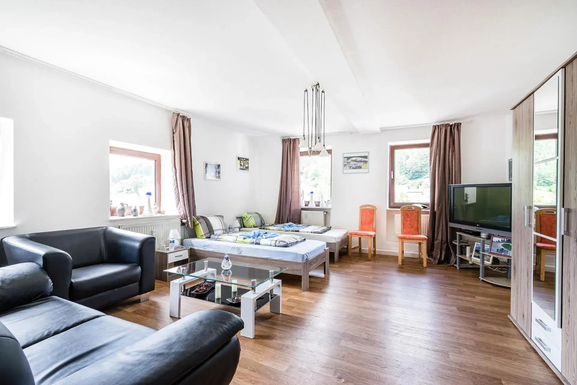Four-Bedroom Apartment in Nurburgring Rooms Pinocchio Four-Bedroom Apartment in Nurburgring Rooms Pinocchio