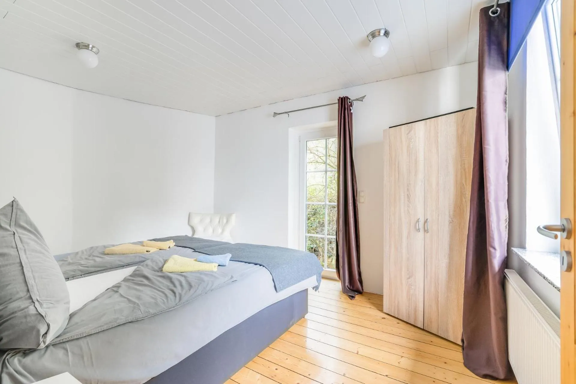 Photo of the whole room, Bed in Nurburgring Rooms Pinocchio