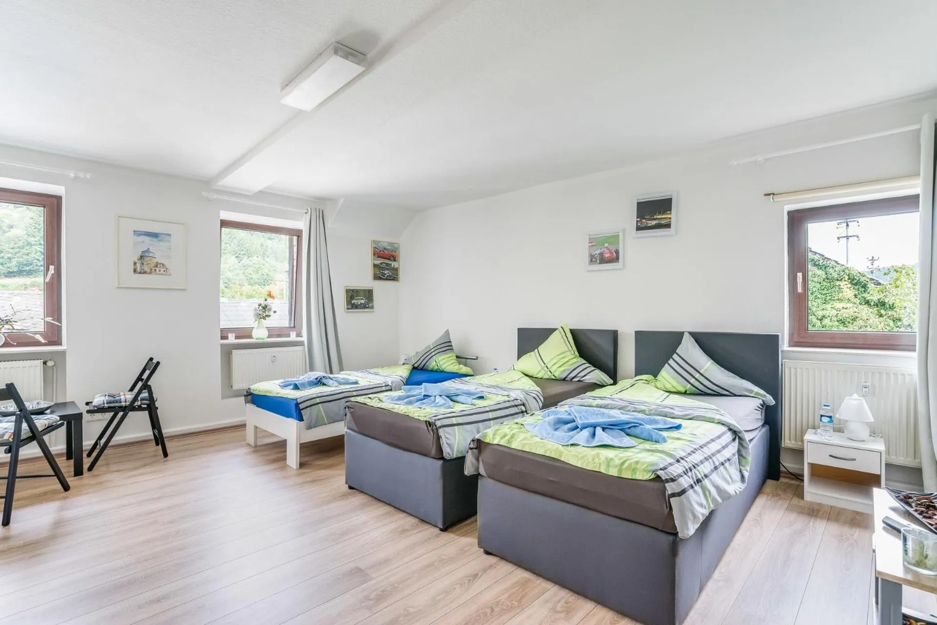 Photo of the whole room, Bed in Nurburgring Rooms Pinocchio