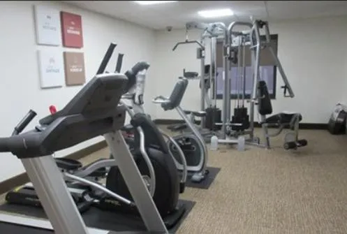 Fitness centre/facilities in Comfort Inn & Suites