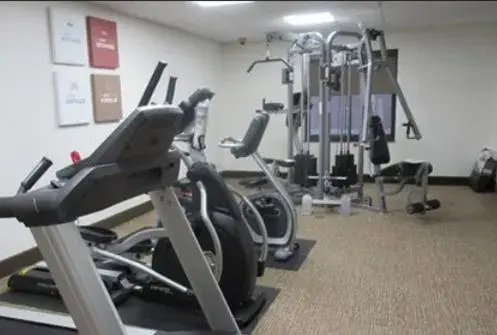 Fitness centre/facilities in Comfort Inn & Suites Fitness centre/facilities in Comfort Inn & Suites