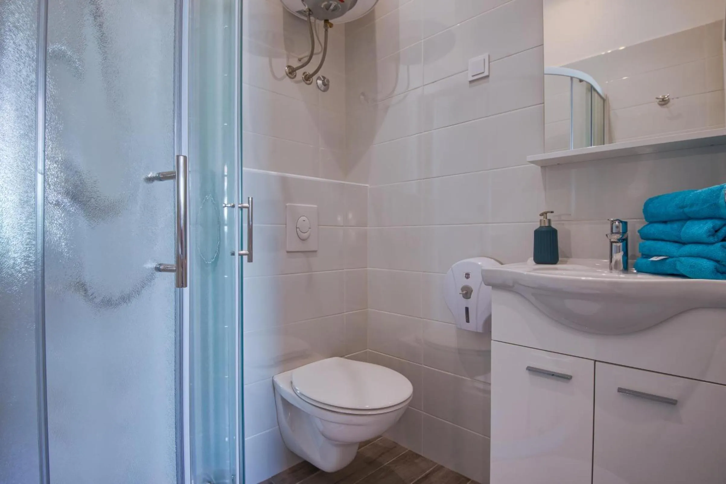 Bathroom in Top Center Rooms & Studio