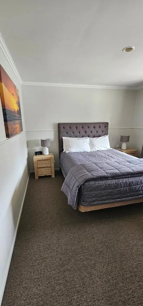 Bed in Westport Kiwi Holiday Park & Motels